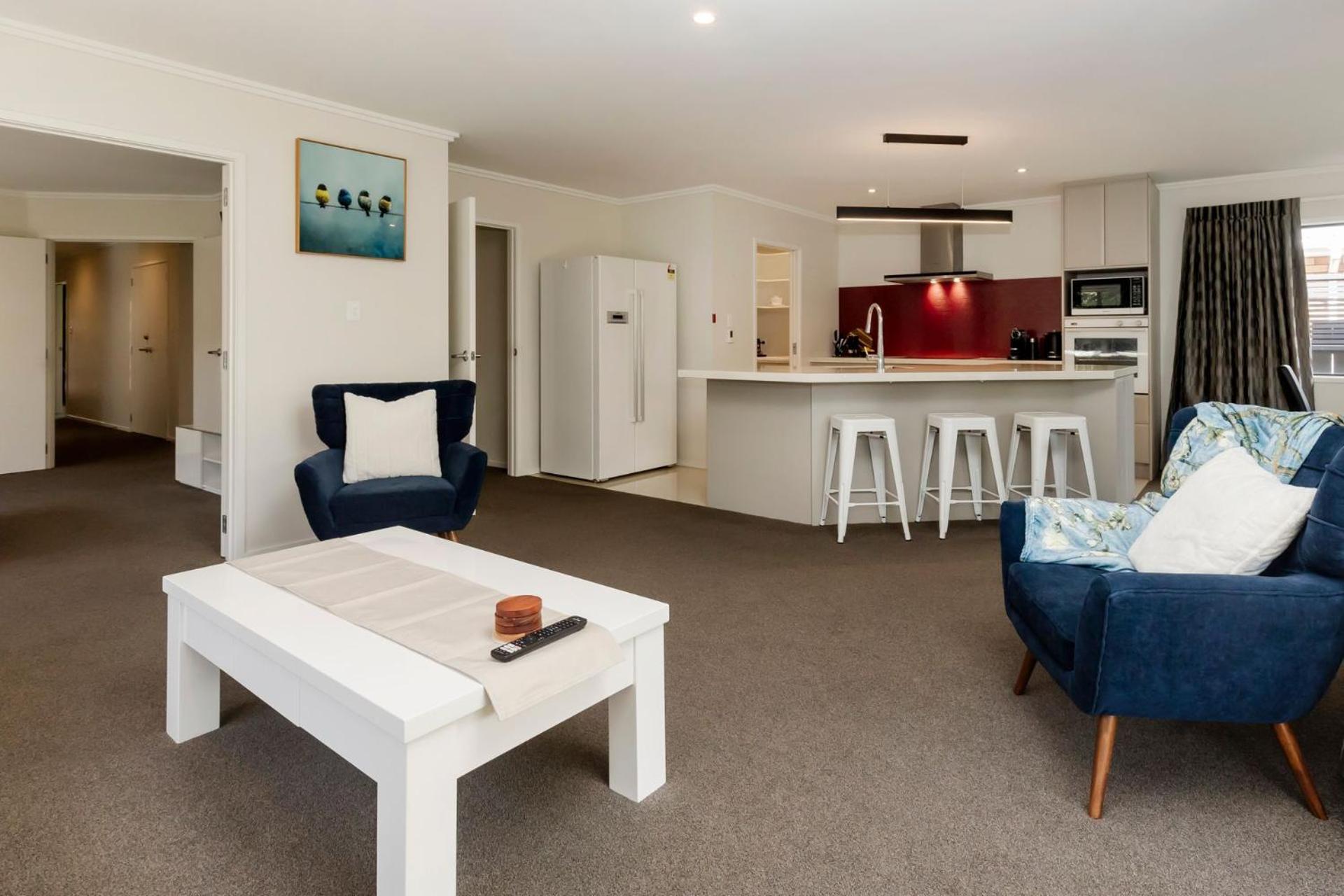 Modern Townhouse In Strandon - comfort and style view 5