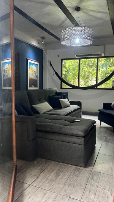 La Casita Debajo del Mango