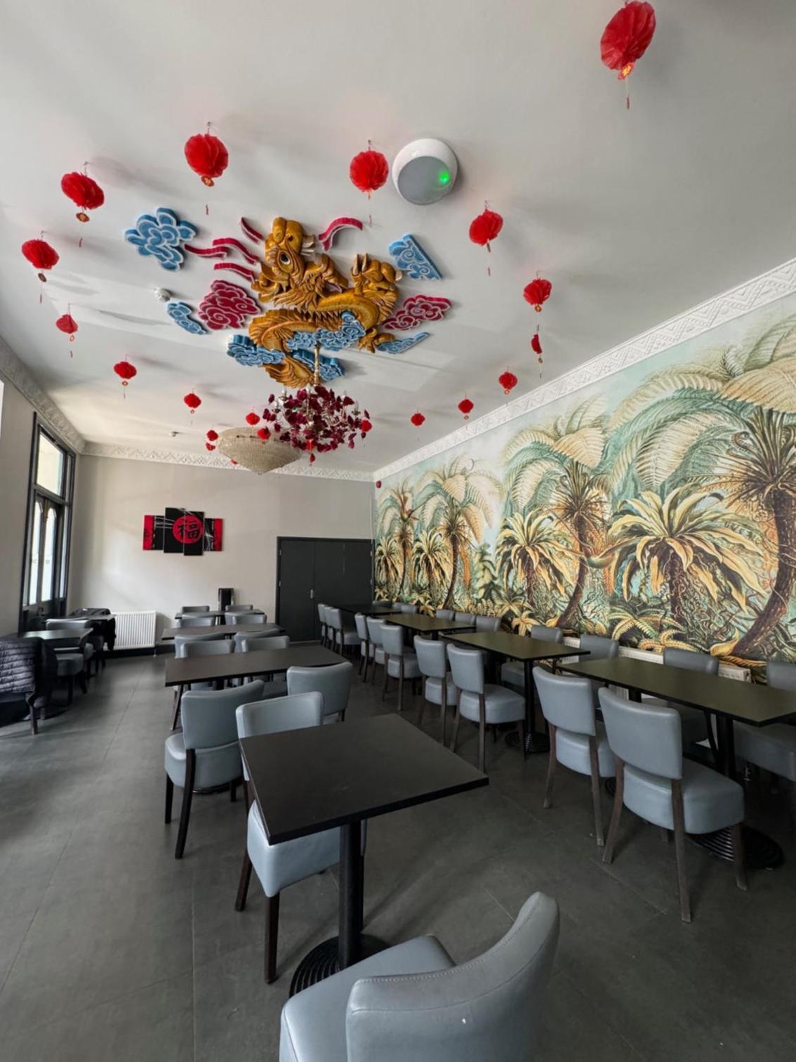 restaurant