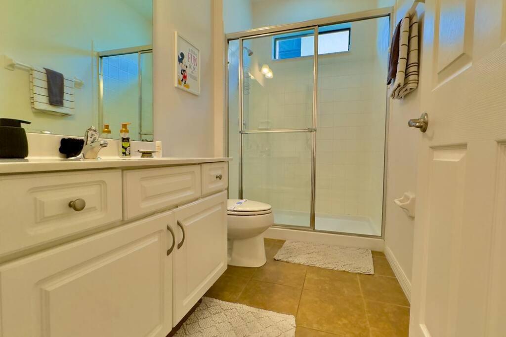 Sapphire Haven Near Disney view 4