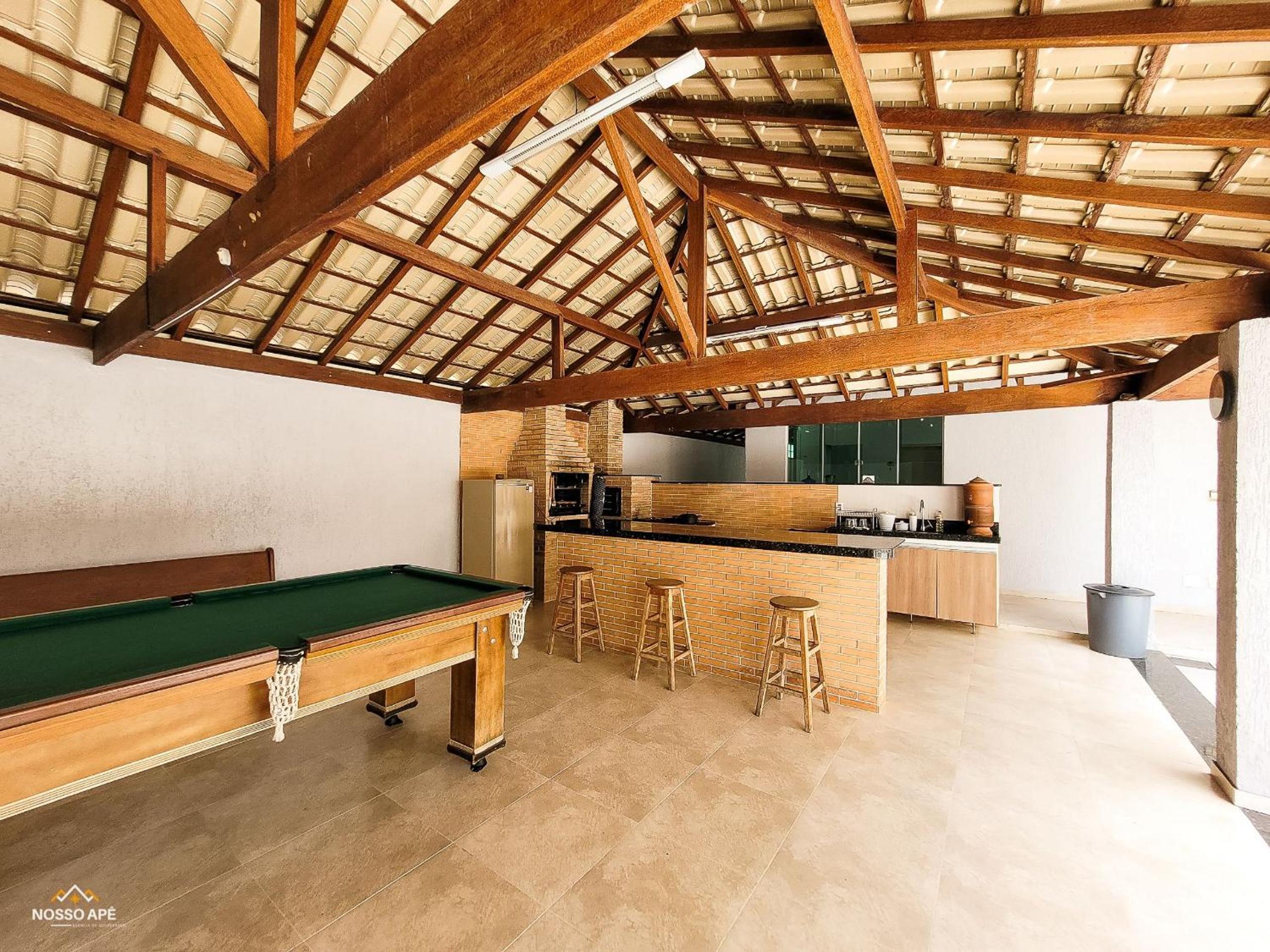 NossoApê Guarua: Piscina | Churrasqueira | Ar-condicionado