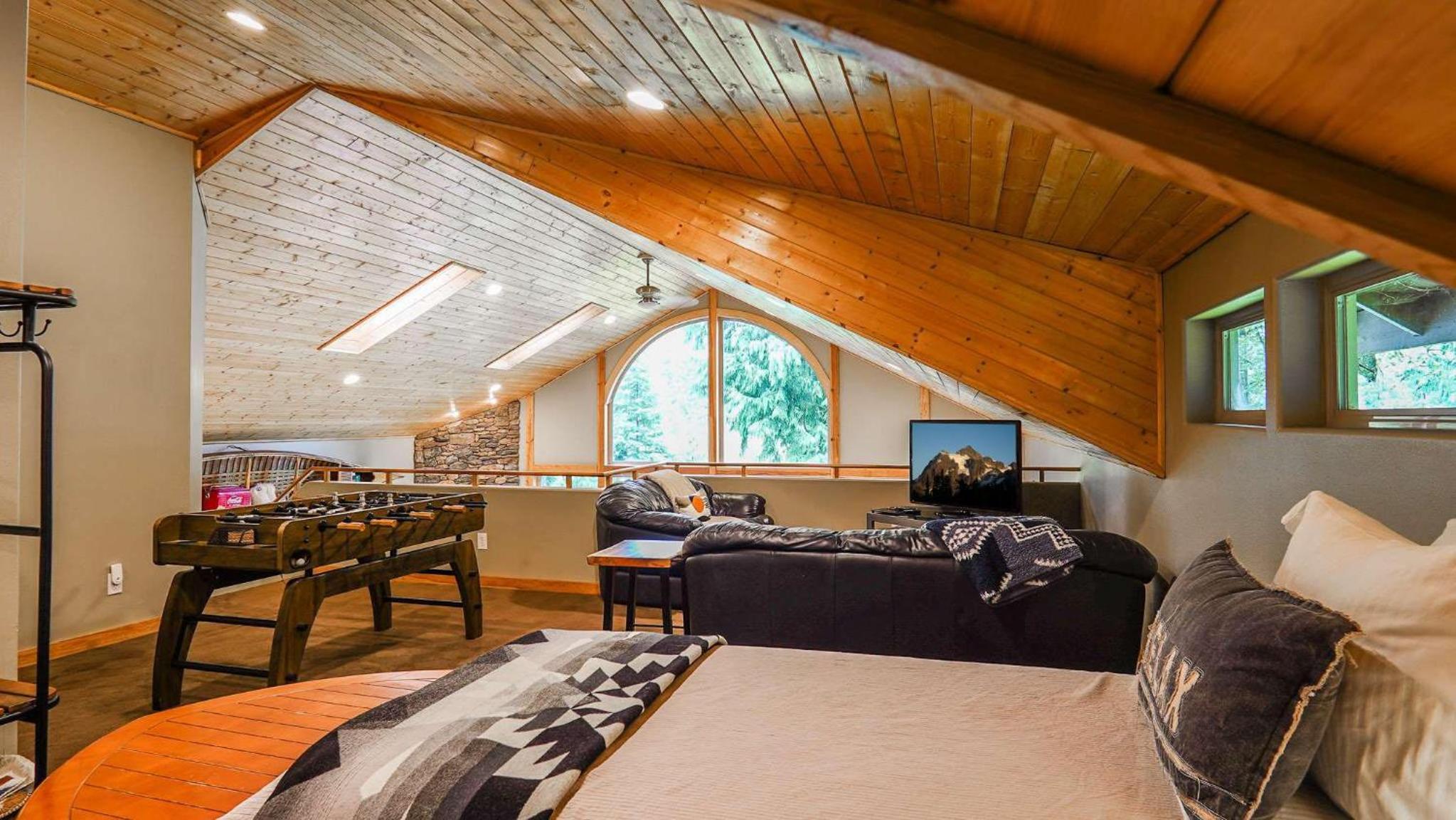 Waterfront Chalet