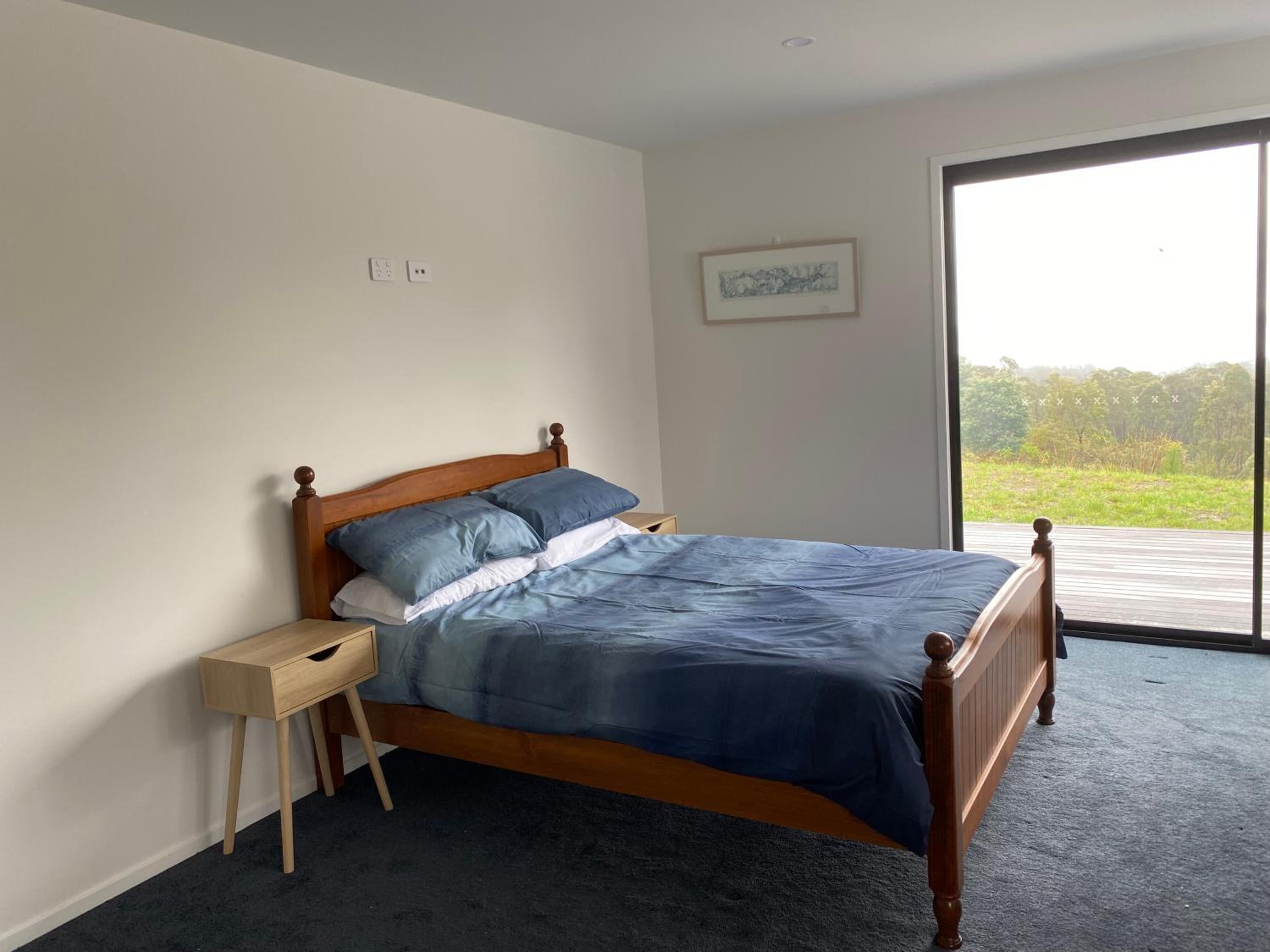 Ocean views, spacious & private, hot hub