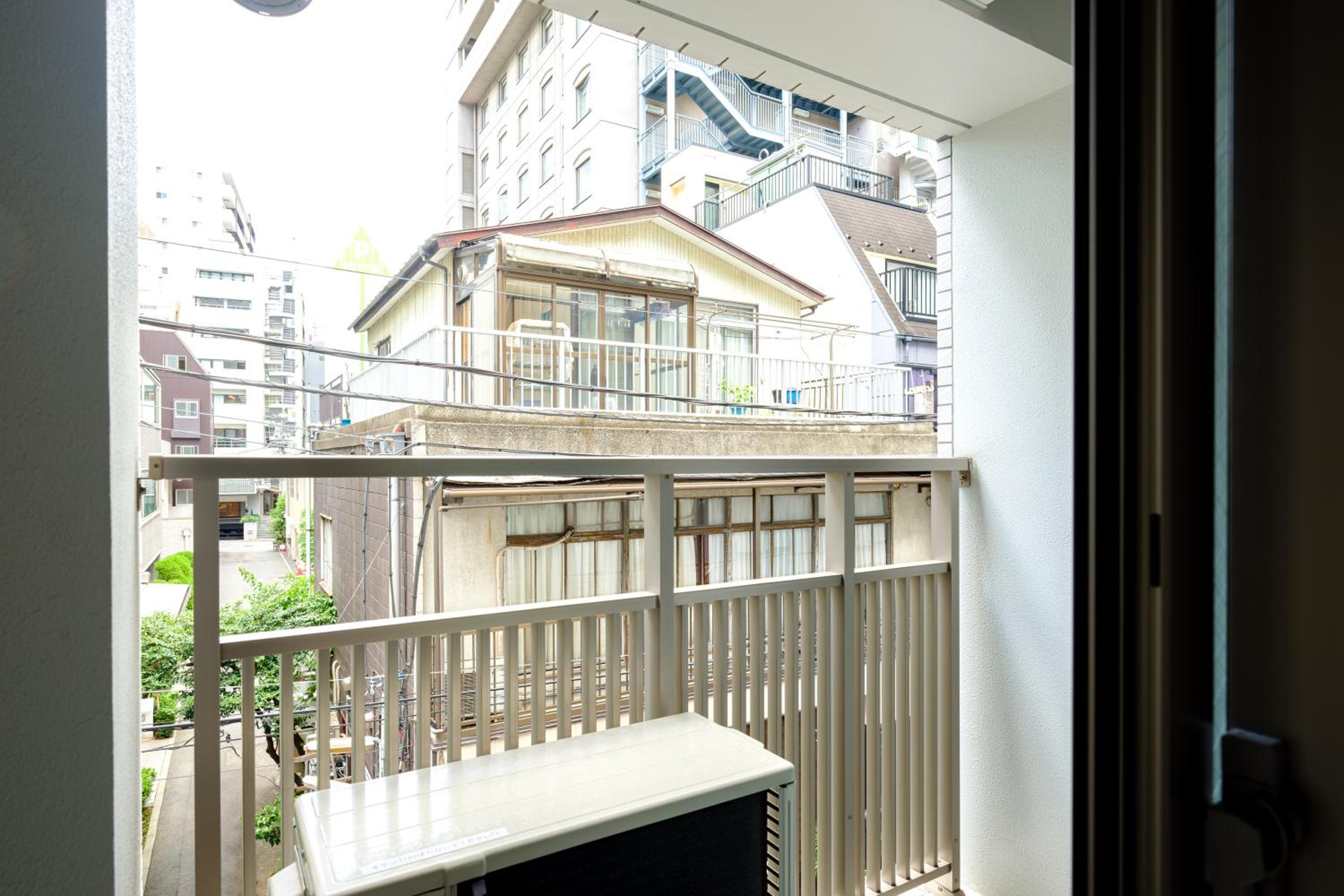 Live Casa Tokyo浜松町 - Direct Haneda Monorail - Near Tokyo Tower - 1 Stop to Shinkansen