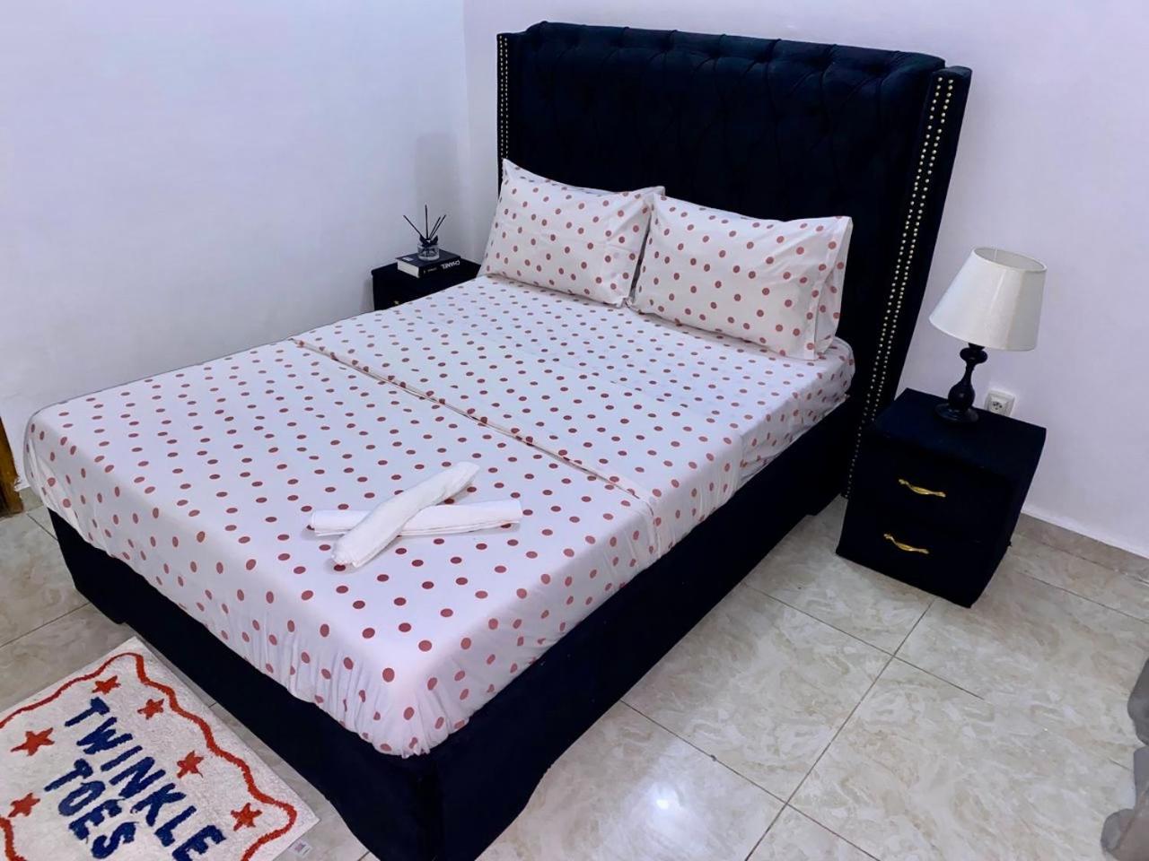 2Bed Abidjan Apartment- Relax Explore & Unwind
