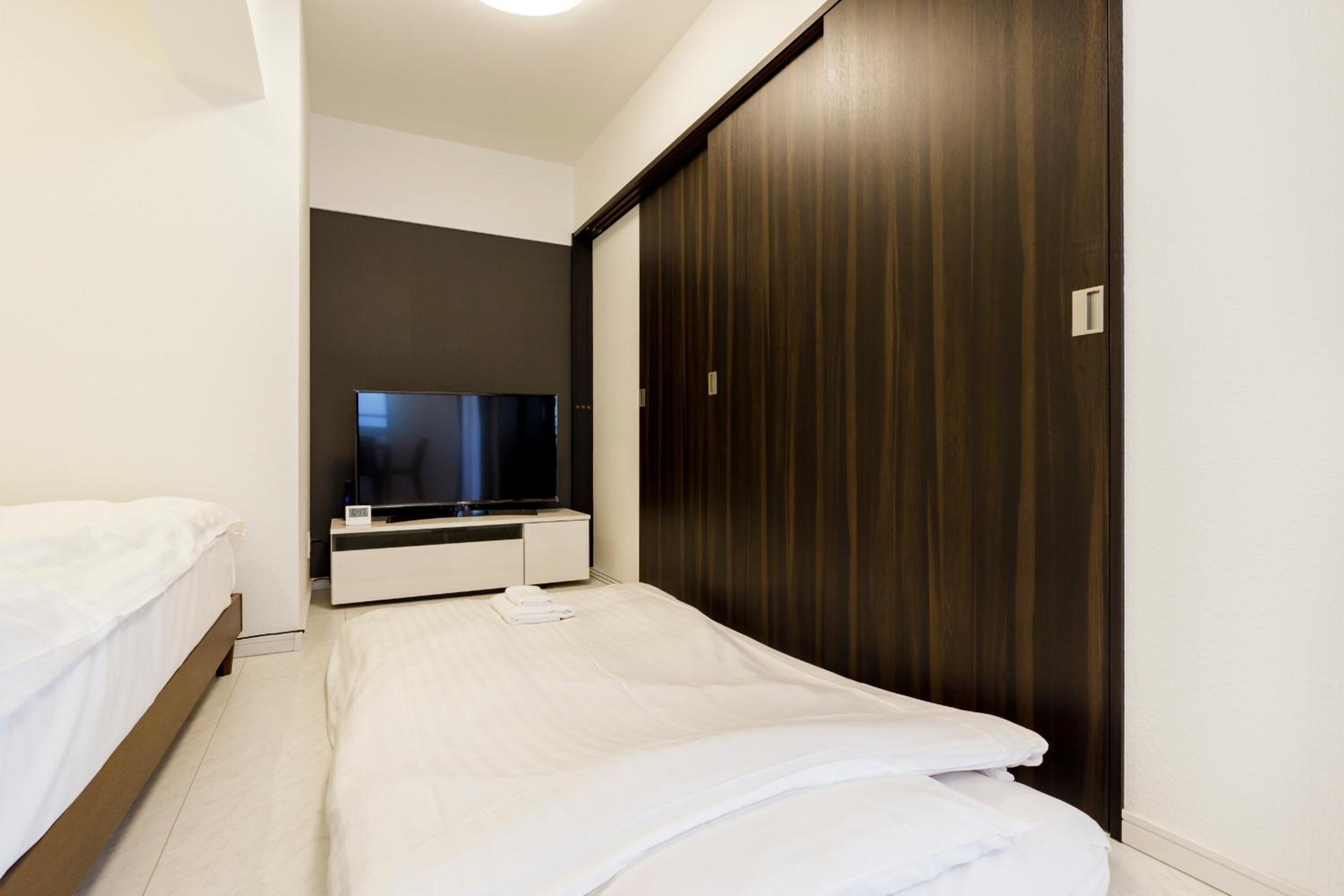 Live Casa Tokyo浜松町 - Direct Haneda Monorail - Near Tokyo Tower - 1 Stop to Shinkansen