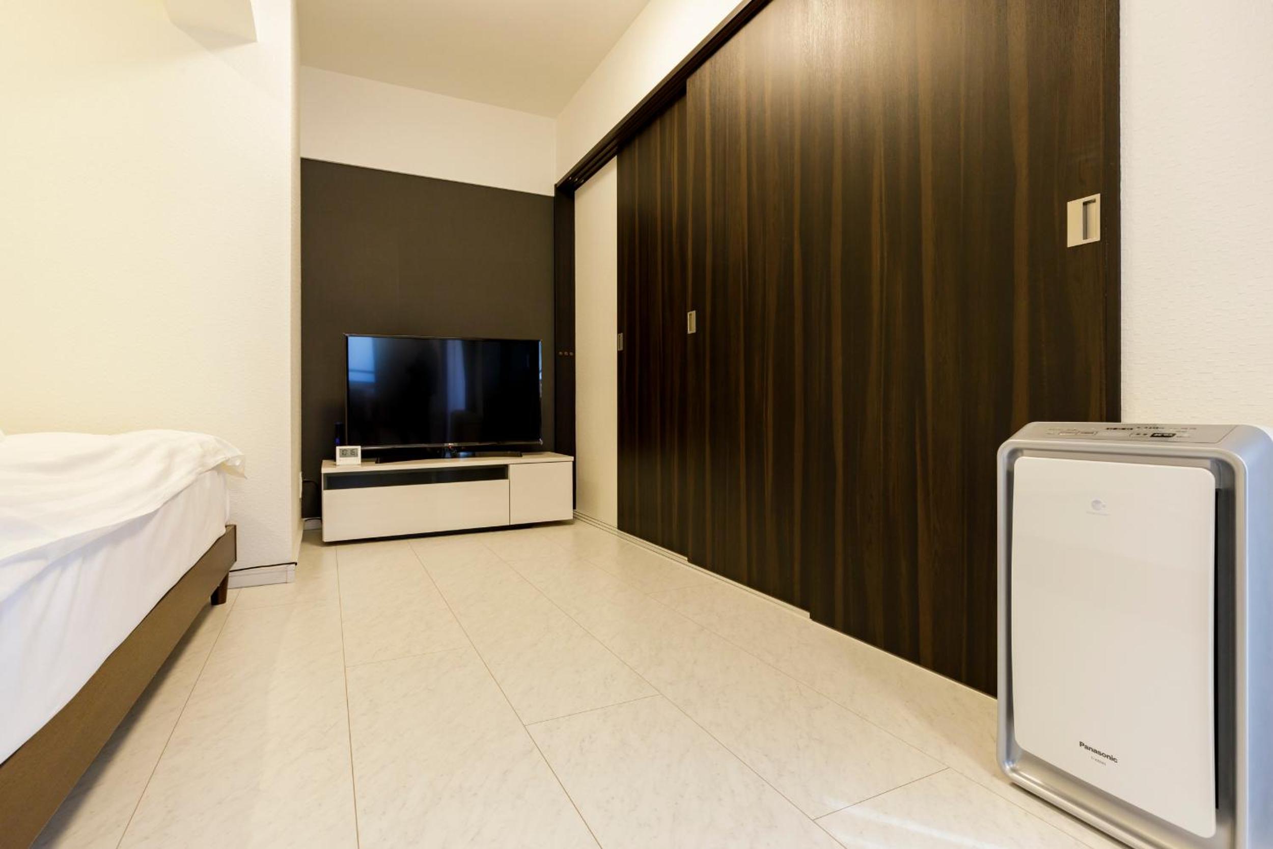 Live Casa Tokyo浜松町 - Direct Haneda Monorail - Near Tokyo Tower - 1 Stop to Shinkansen