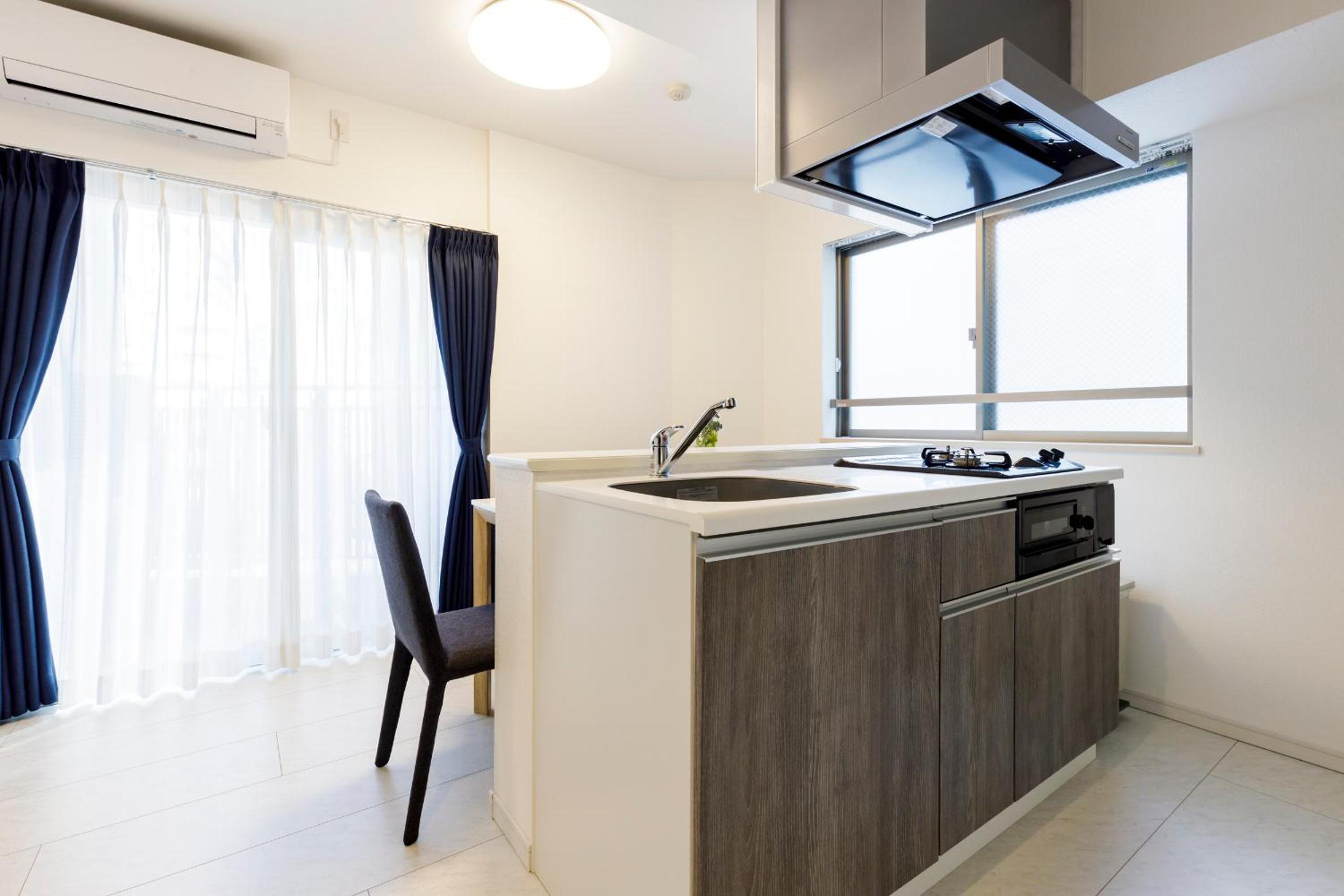 Live Casa Tokyo浜松町 - Direct Haneda Monorail - Near Tokyo Tower - 1 Stop to Shinkansen