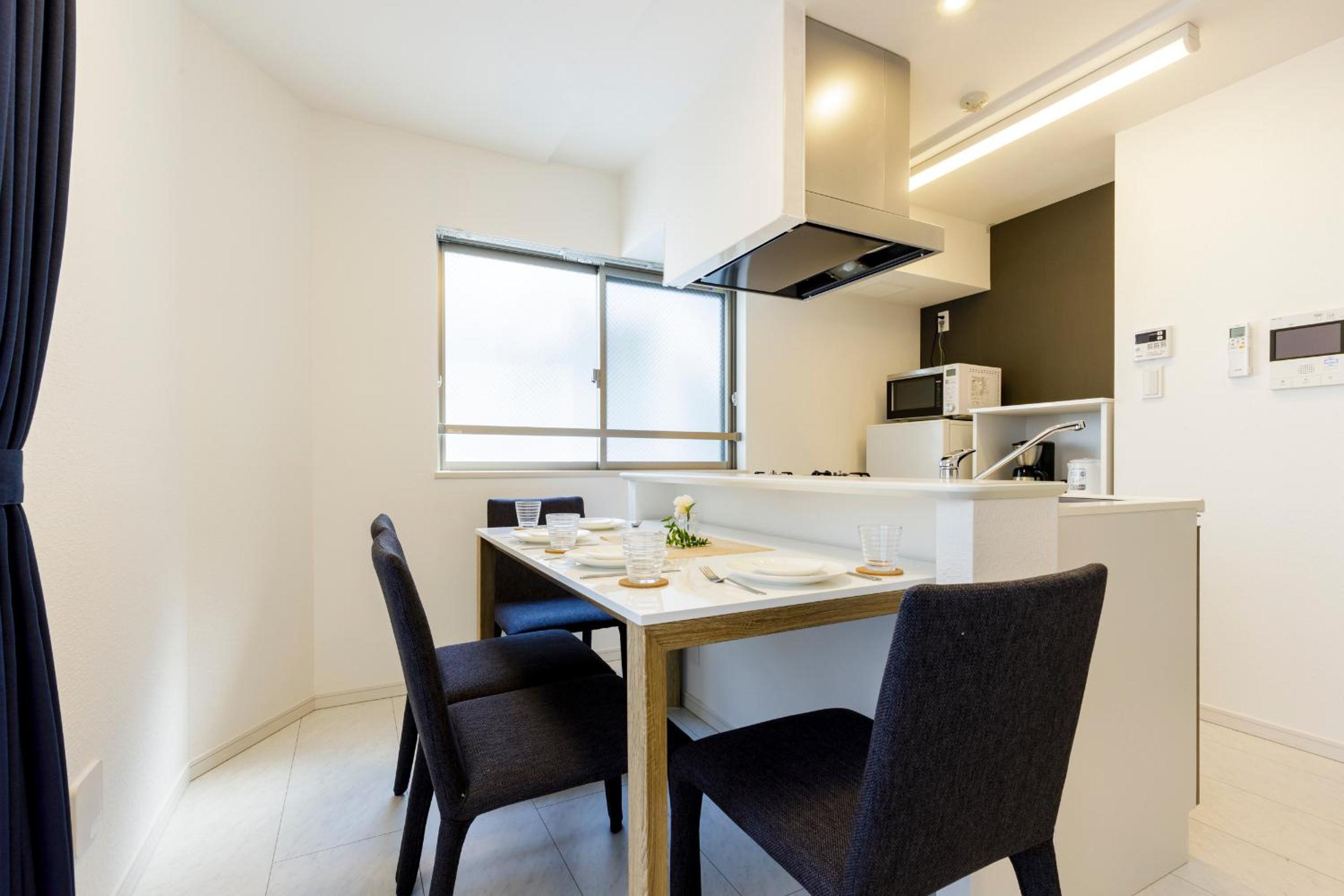 Live Casa Tokyo浜松町 - Direct Haneda Monorail - Near Tokyo Tower - 1 Stop to Shinkansen