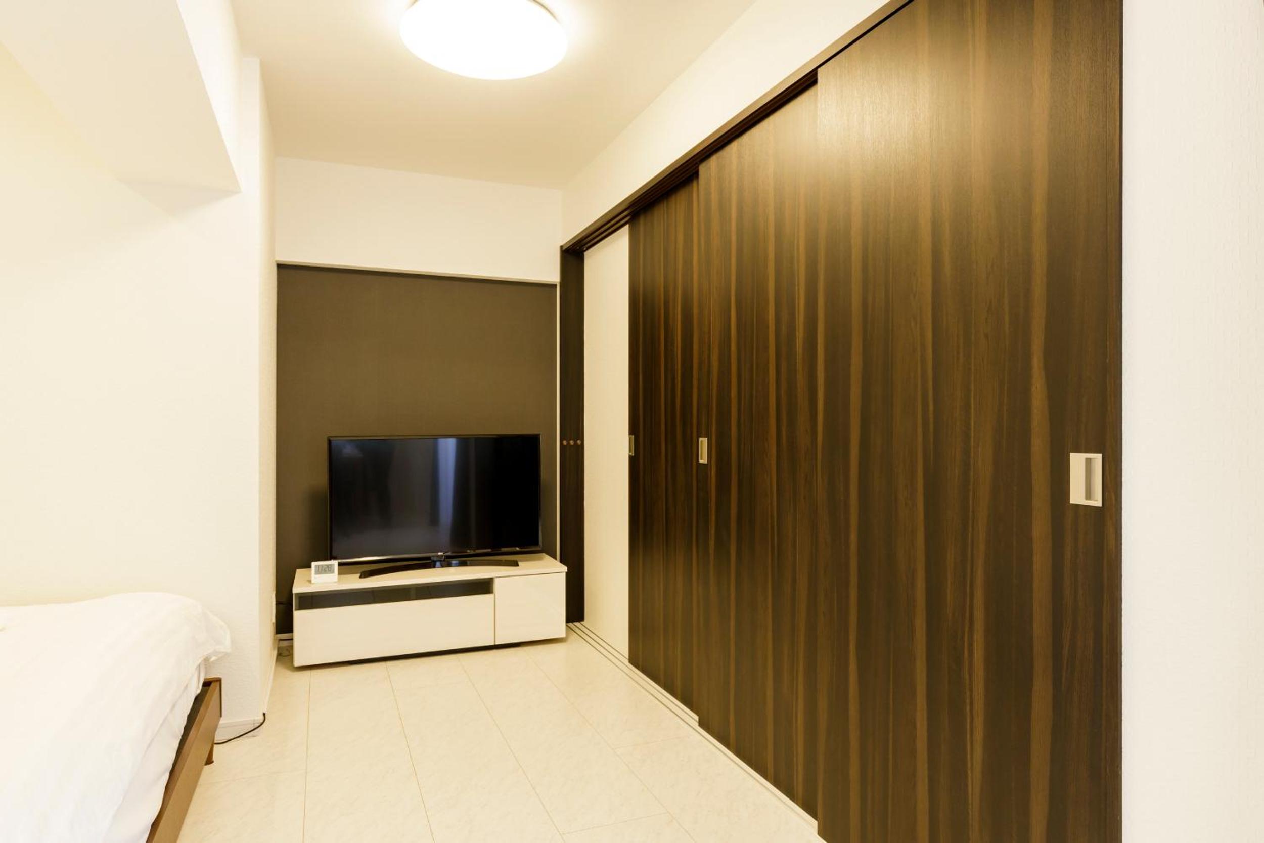 Live Casa Tokyo浜松町 - Direct Haneda Monorail - Near Tokyo Tower - 1 Stop to Shinkansen