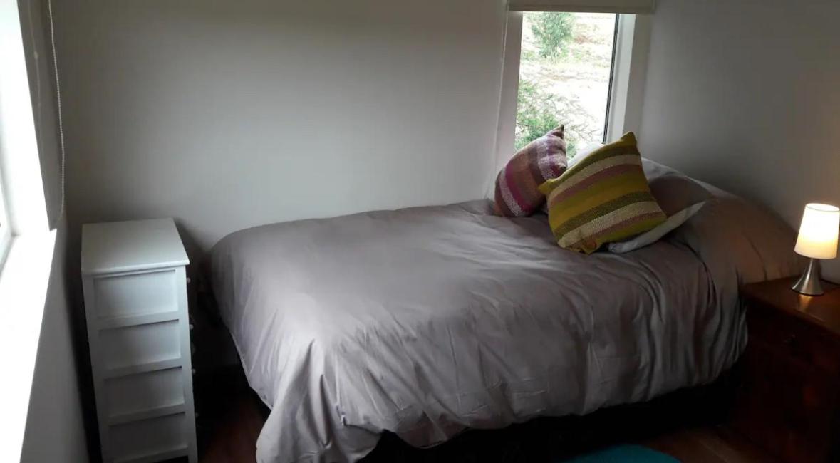CASA del LAGO orilla PLAYA, PUERTO VARAS nueva en B00KING