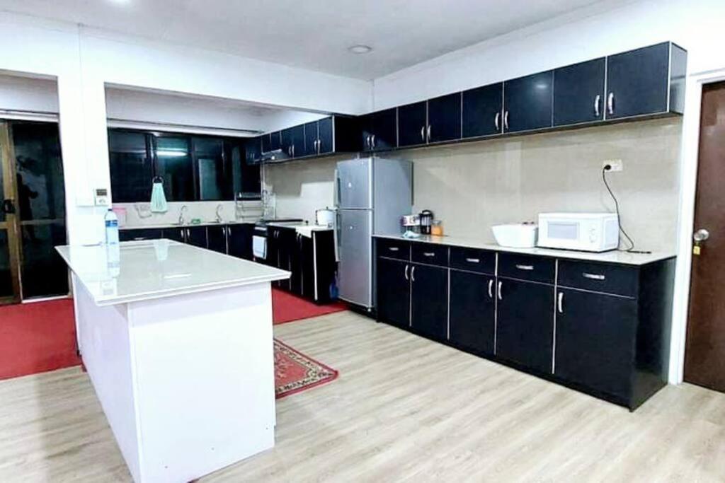 Shuhil Holiday Home - Image 2