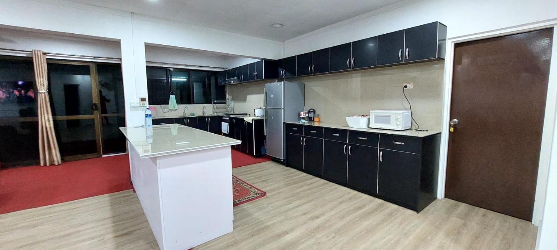 Shuhil Holiday Home - Image 5