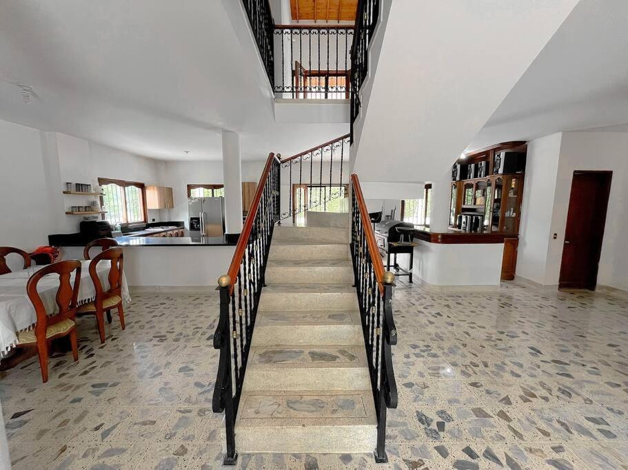 Acogedora Casa-Finca en Sopetran, Antioquia