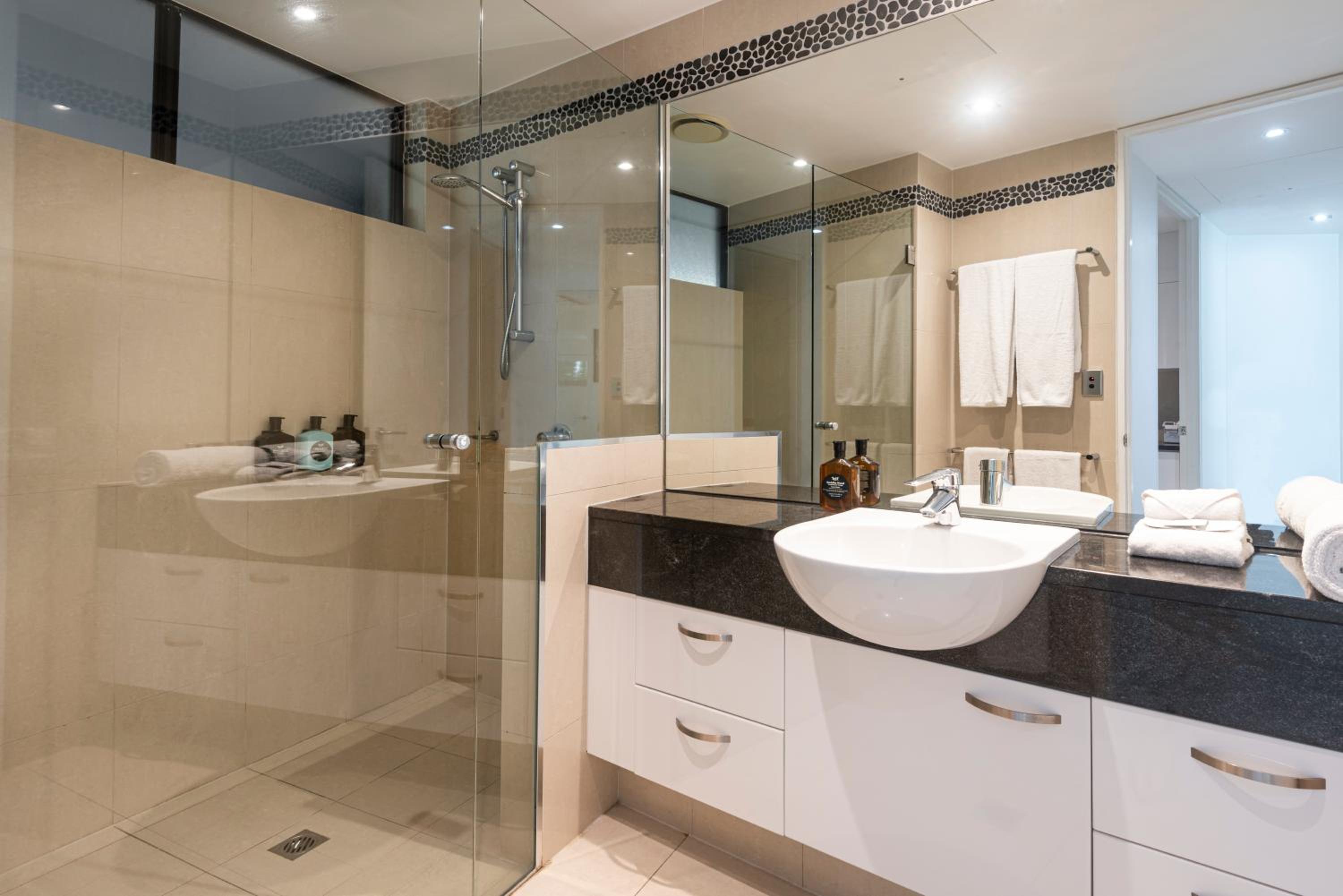 Edge Apartments on Hamilton Island by HIHA