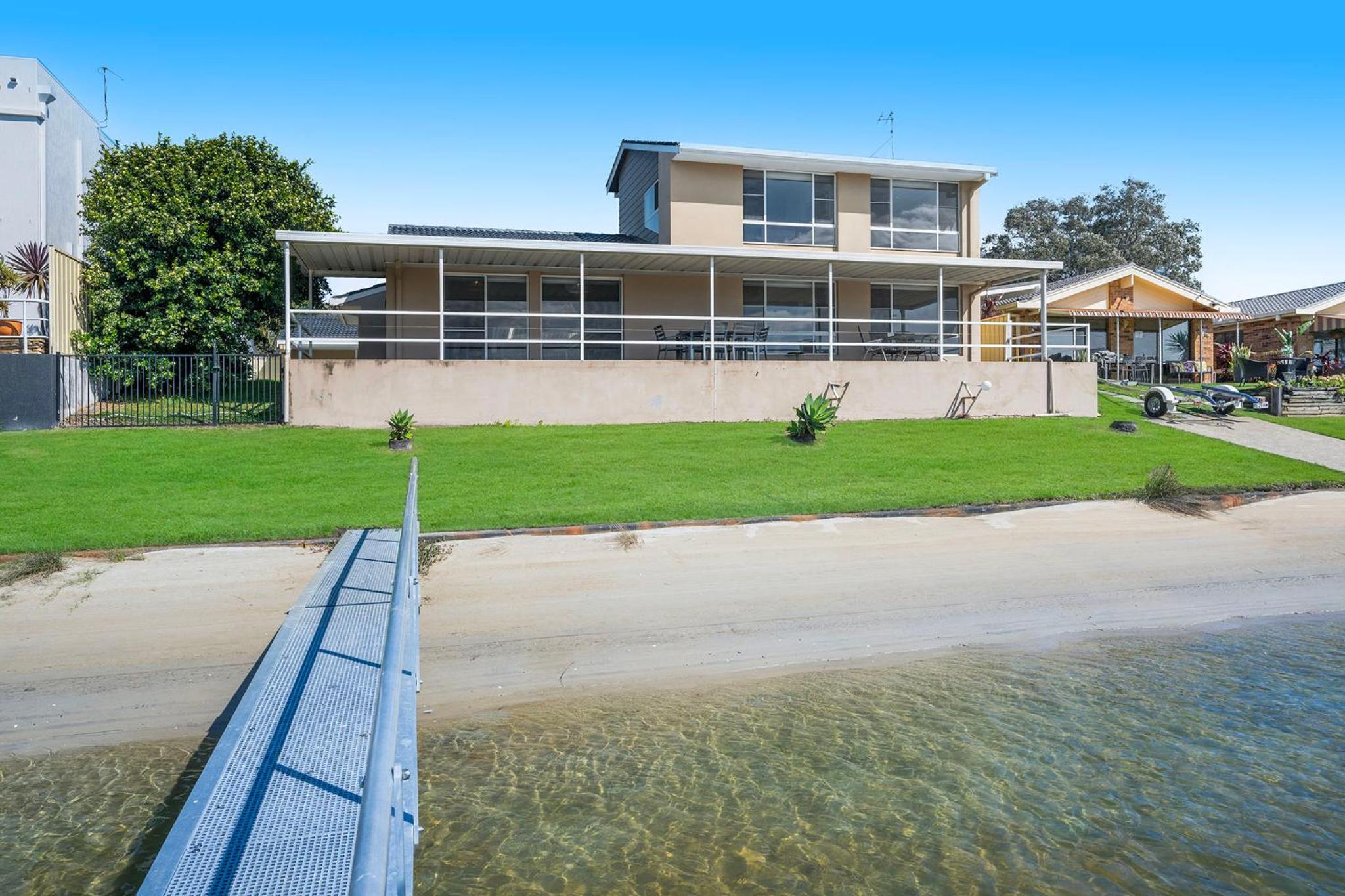 Noojee 27 Ballina Crescent