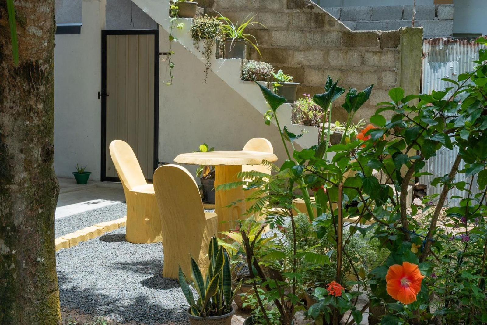Lakru Home Stay view 3