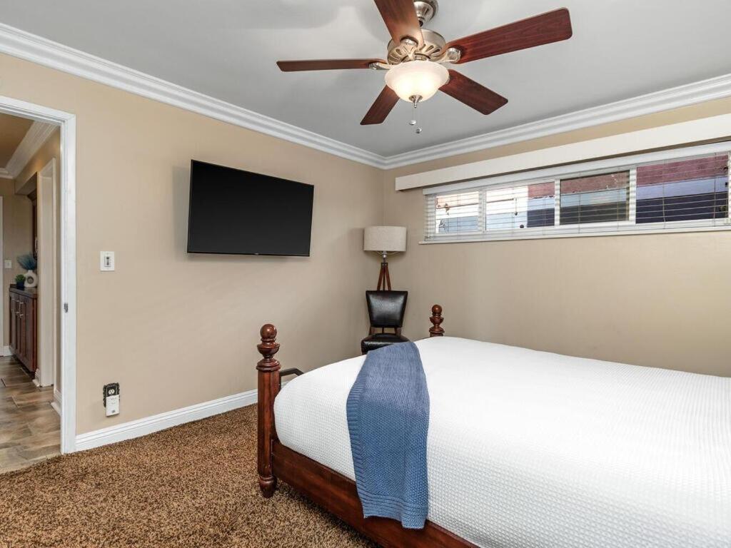 Beachtown Bella 2 bed Ocean View view 3