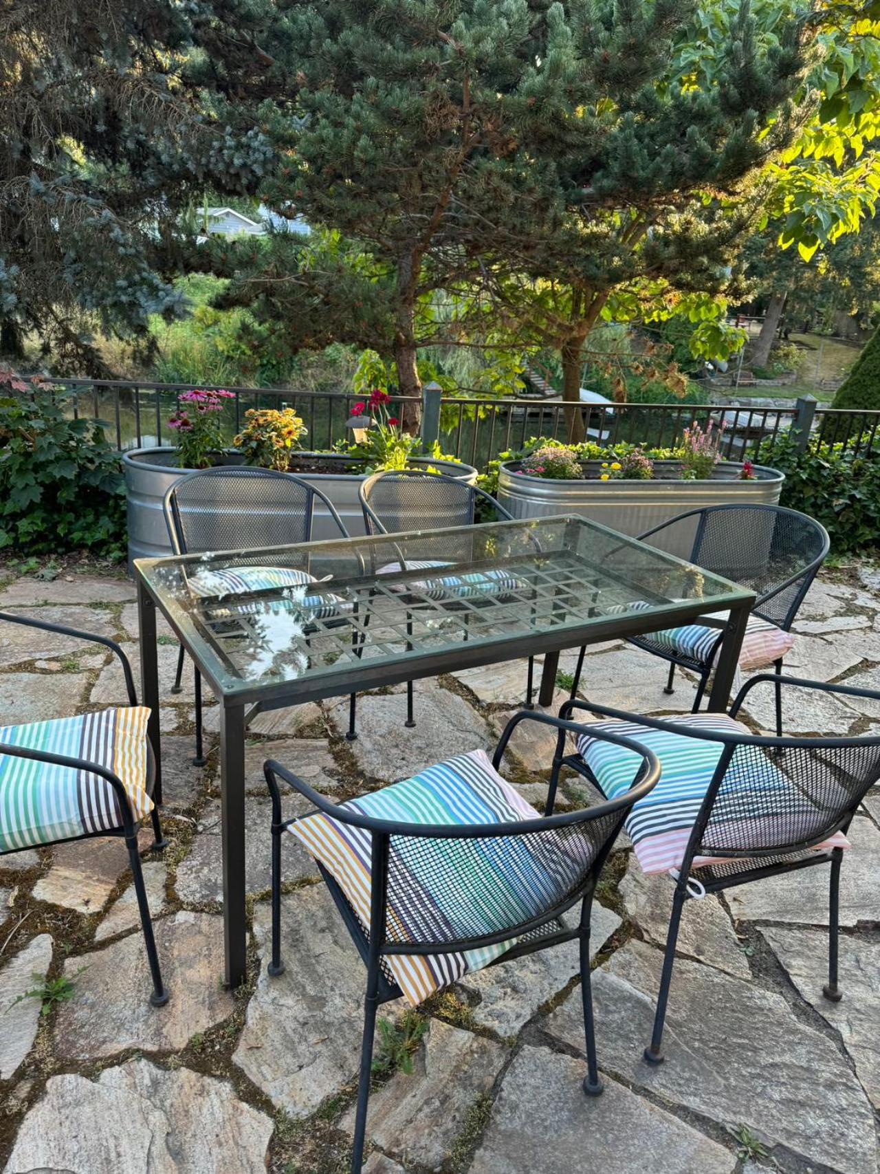 Seattle Vacations - Bothell River house - Property Image 3
