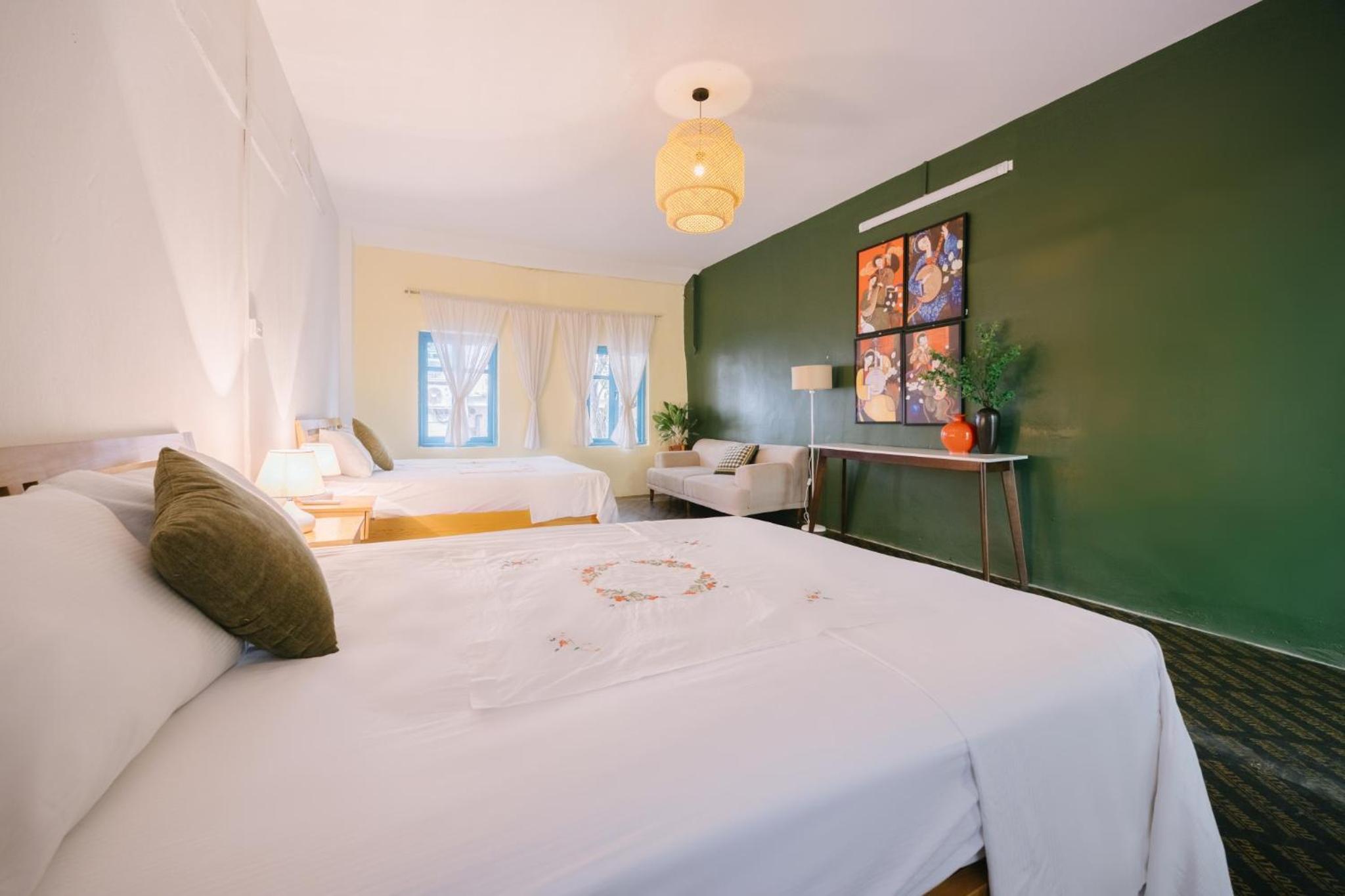 Homestay and Eggcoffee Central Hanoi Old Quarter