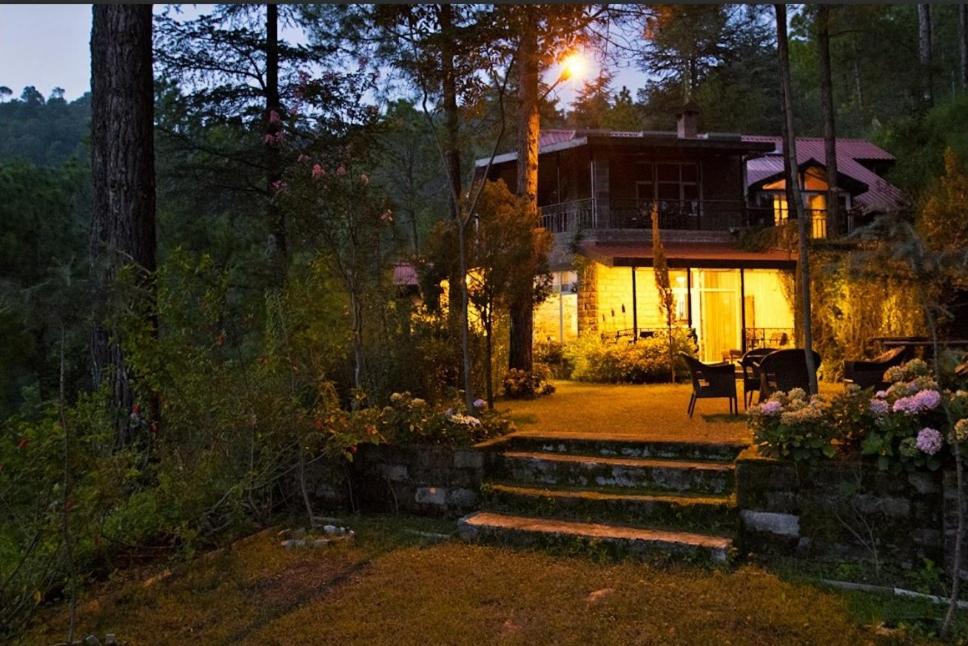 Mountain Hill Mansion