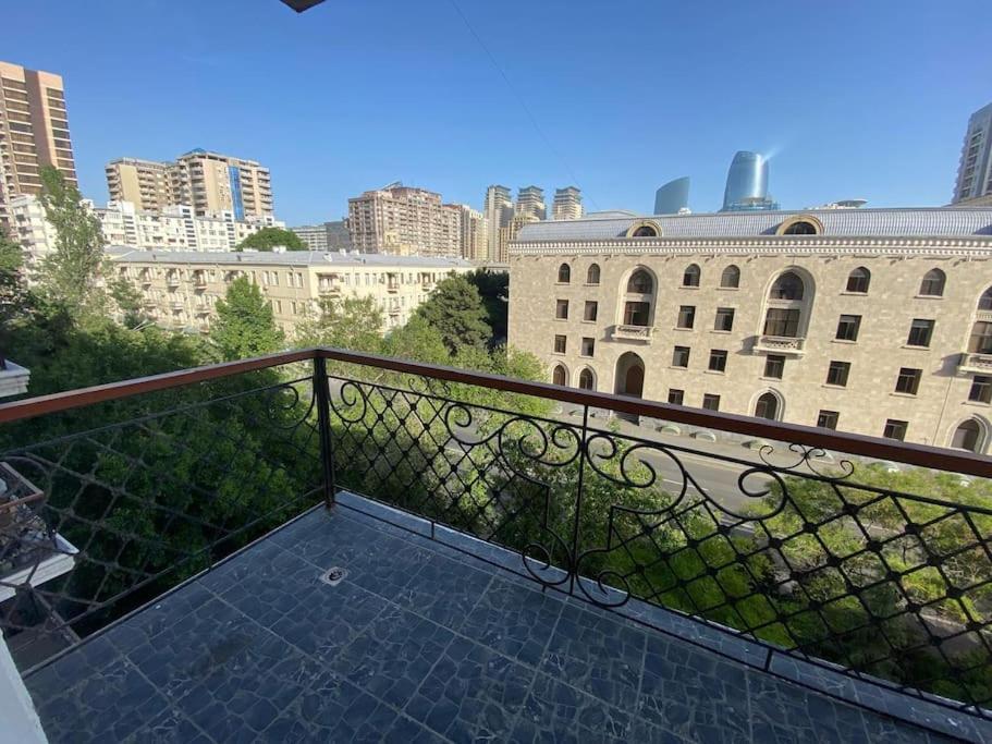 Deluxe Studio Apartment with sunny balcony view