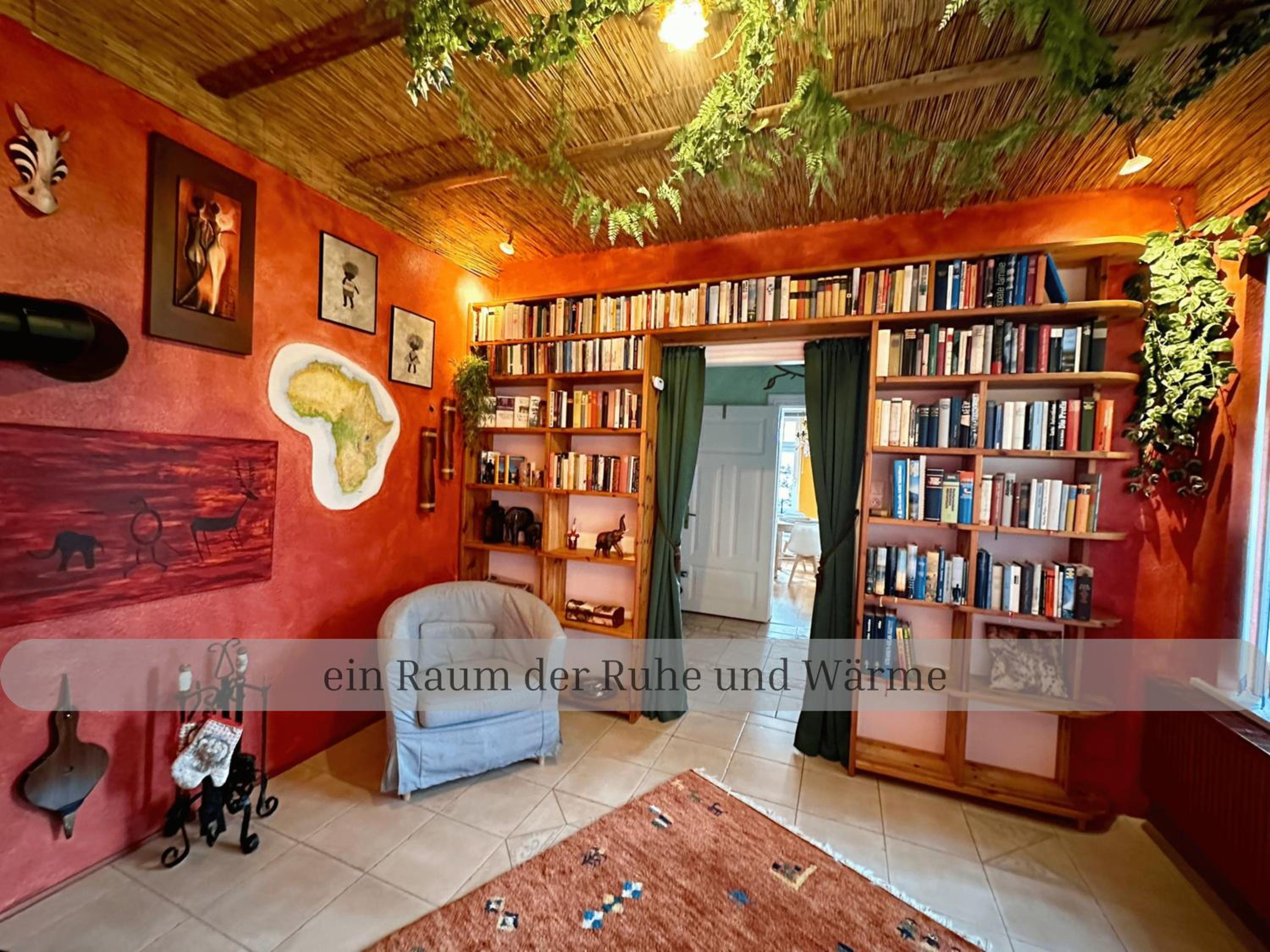 Lodge of Africa - einzigartige Themenzimmer, eingezäunten Garten, Sauna, Whirlpool & Kamin, Hunde willkommen, Gasgrill, voll ausgestattete Küche, großer Es