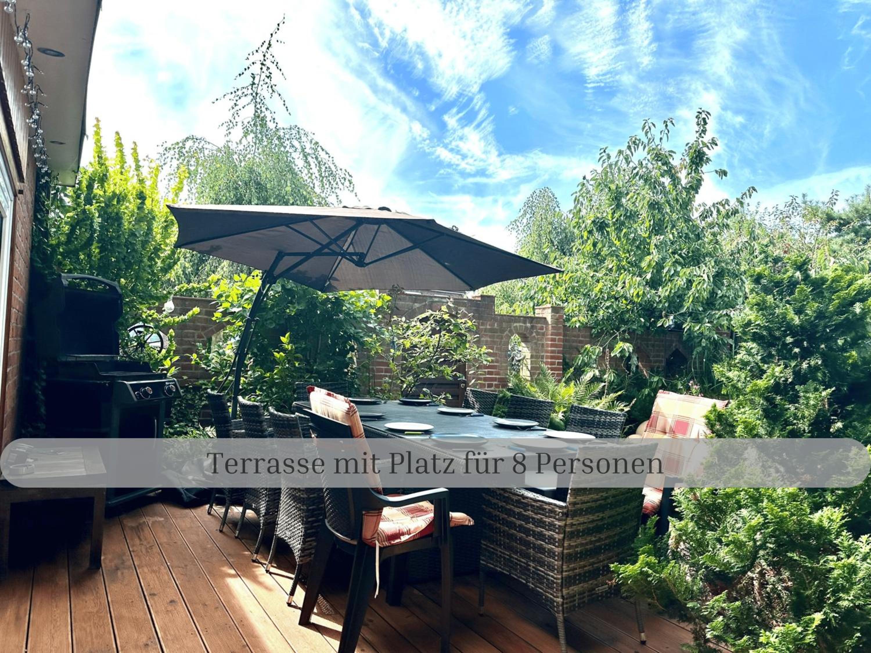 Lodge of Africa - einzigartige Themenzimmer, eingezäunten Garten, Sauna, Whirlpool & Kamin, Hunde willkommen, Gasgrill, voll ausgestattete Küche, großer Es