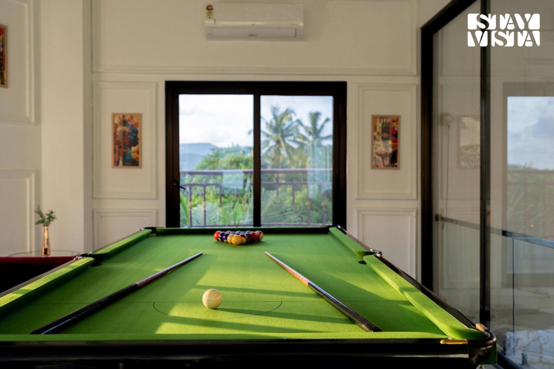 StayVista at FarmVille with Mountain View, Pool view 5