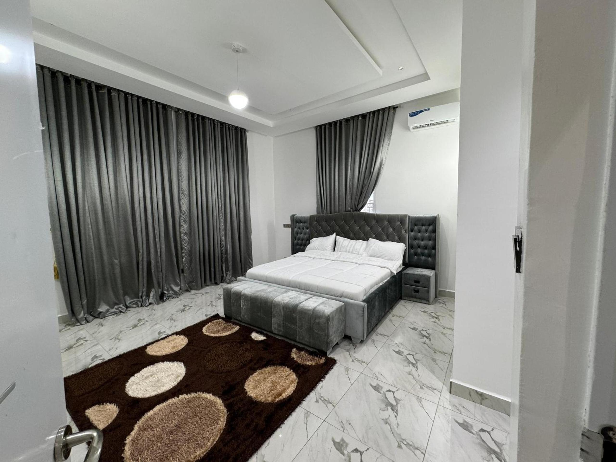 Zorah's Apartment Abuja view 3