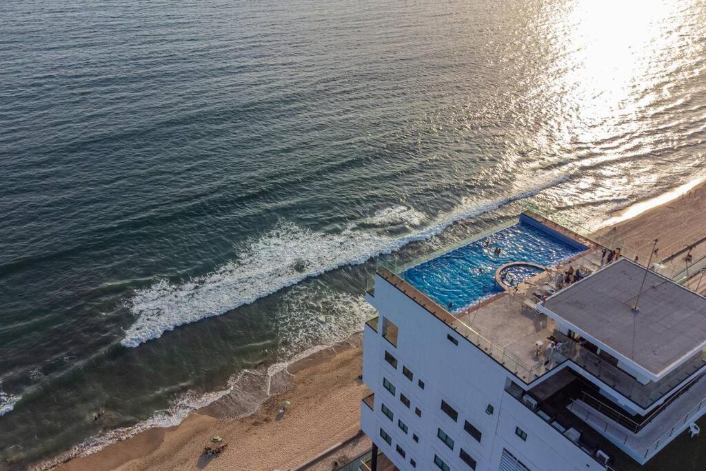 Luxury apartment in Malecón Central Park View - Central 2005 view 5