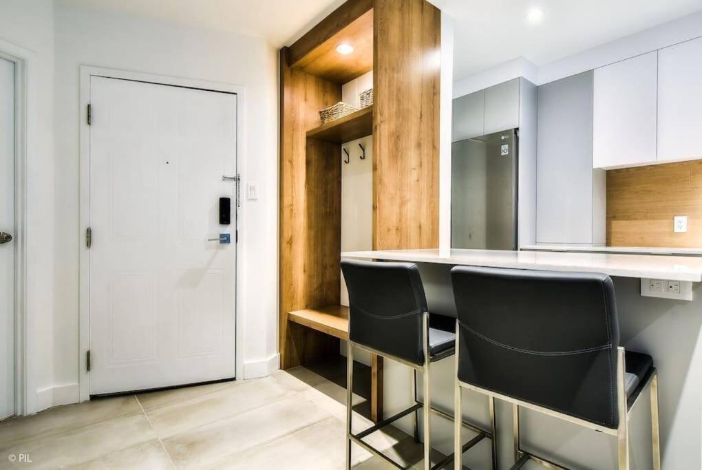 Chic Mt-Tremblant Condo with View on the Lake by Denstays