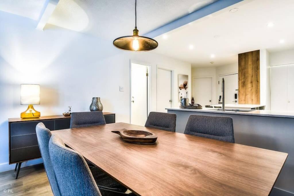 Chic Mt-Tremblant Condo with View on the Lake by Denstays