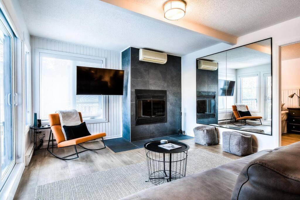 Chic Mt-Tremblant Condo with View on the Lake by Denstays