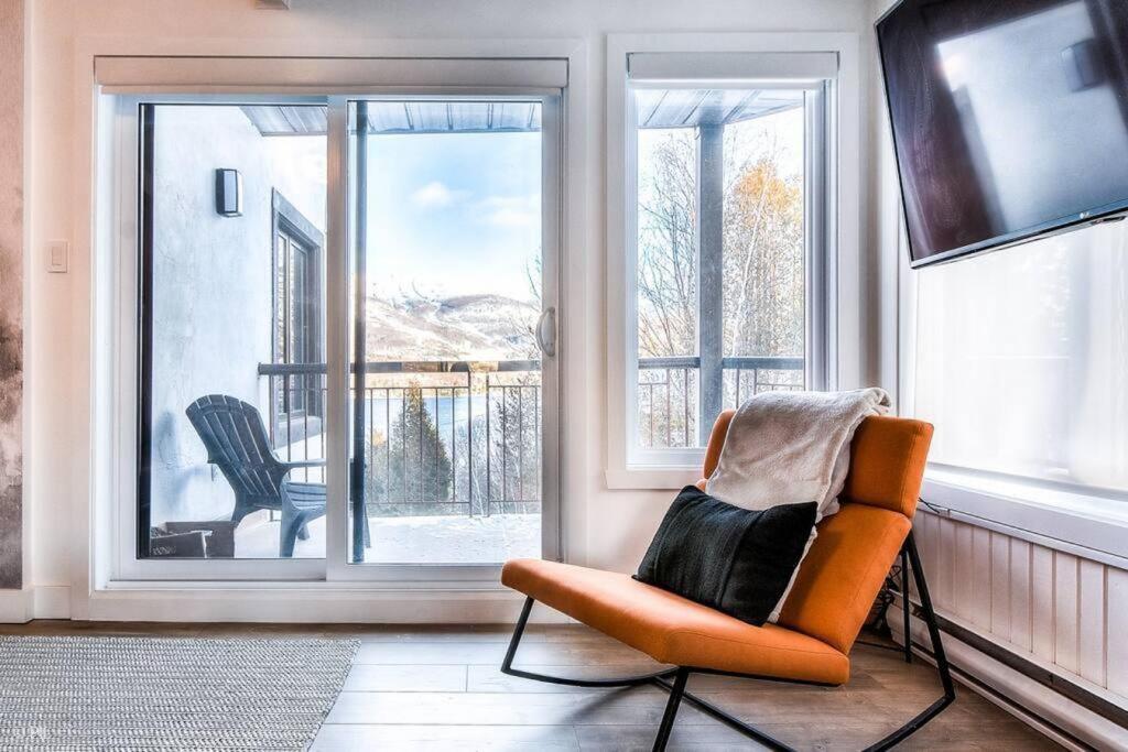 Chic Mt-Tremblant Condo with View on the Lake by Denstays