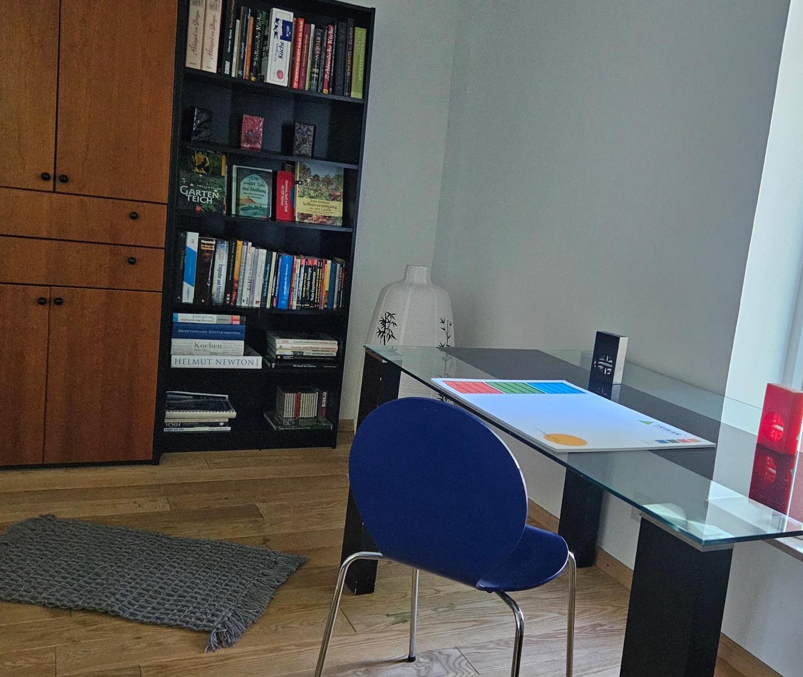 Residence Moai - Gardenview - Business Travel - kostenloser Parkplatz, WLAN, Waschtrockner, Smart TV, Qbo ESSENTIAL, ergonomischer Schreibtisch