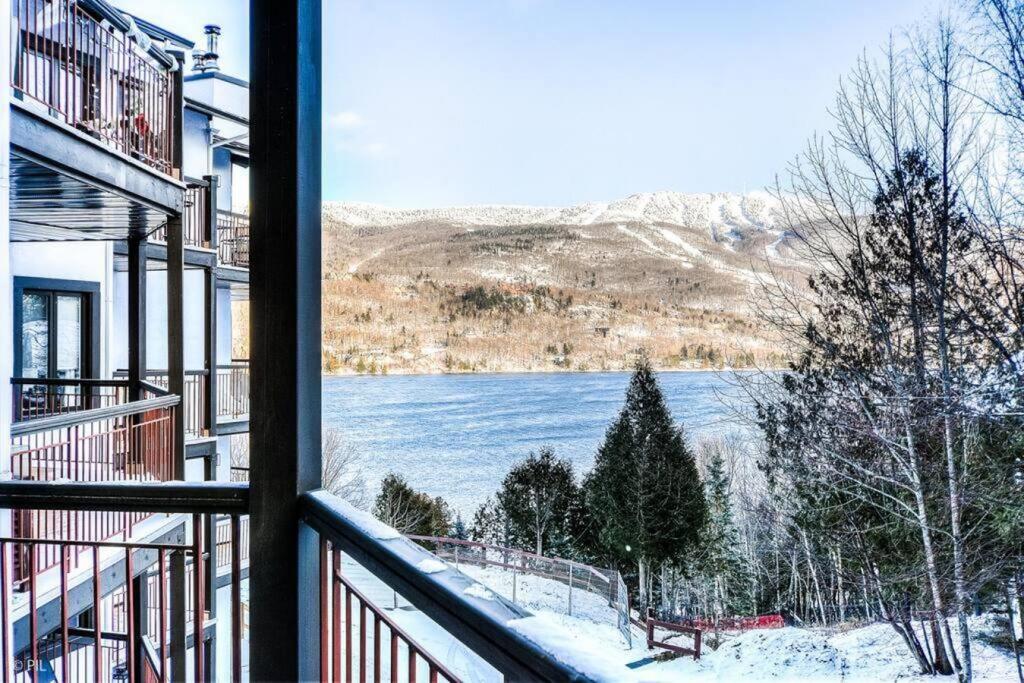 Chic Mt-Tremblant Condo with View on the Lake by Denstays