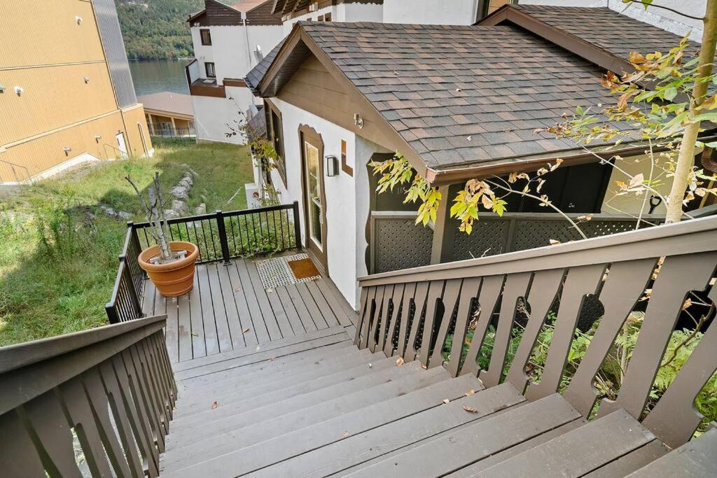 Chic Mt-Tremblant Condo with View on the Lake by Denstays