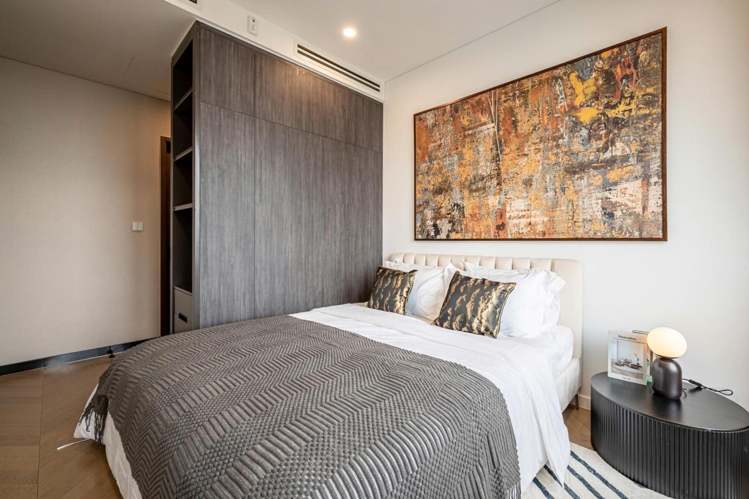 Vinhomes Luxury Art Condotel