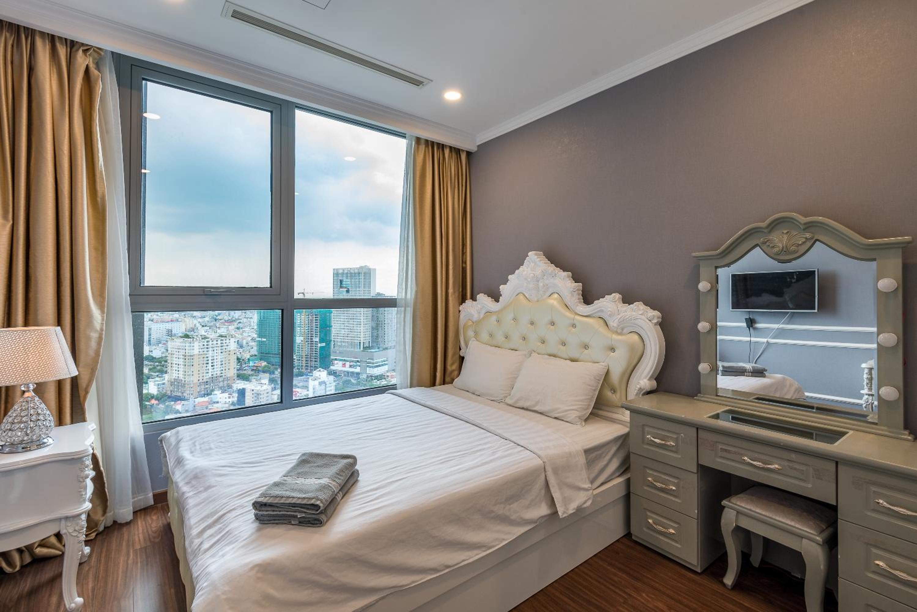 Vinhomes Luxury Art Condotel