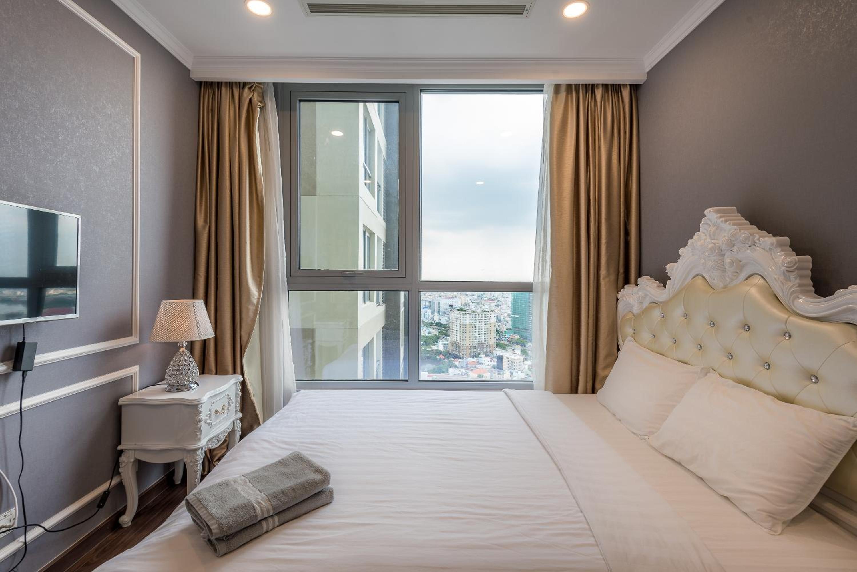 Vinhomes Luxury Art Condotel