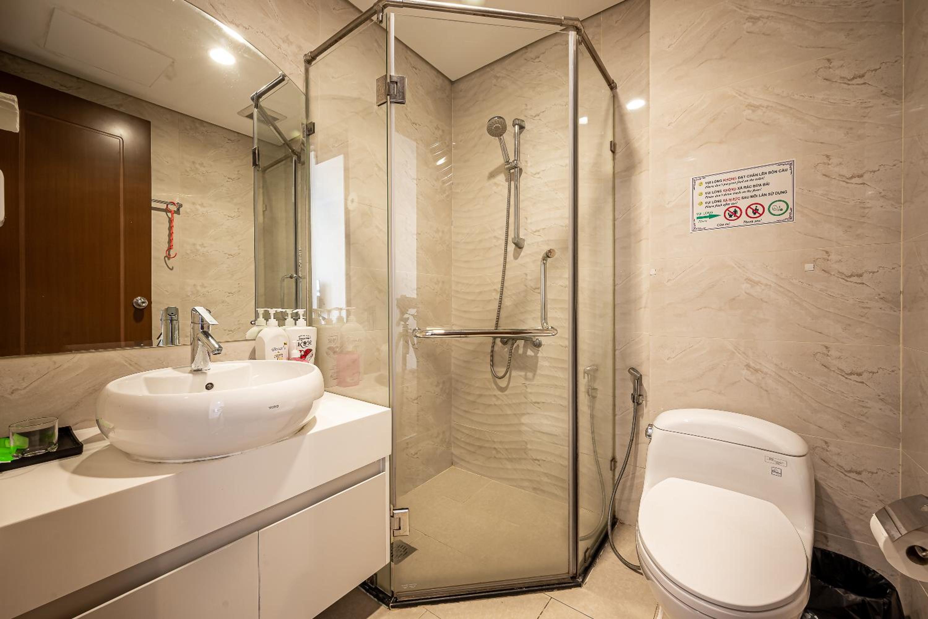 Vinhomes Luxury Art Condotel