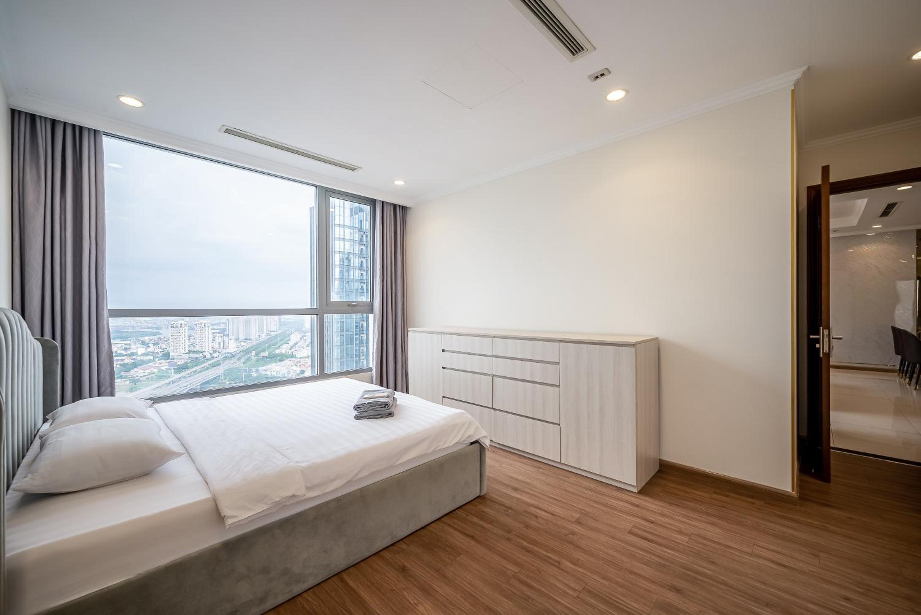 Vinhomes Luxury Art Condotel