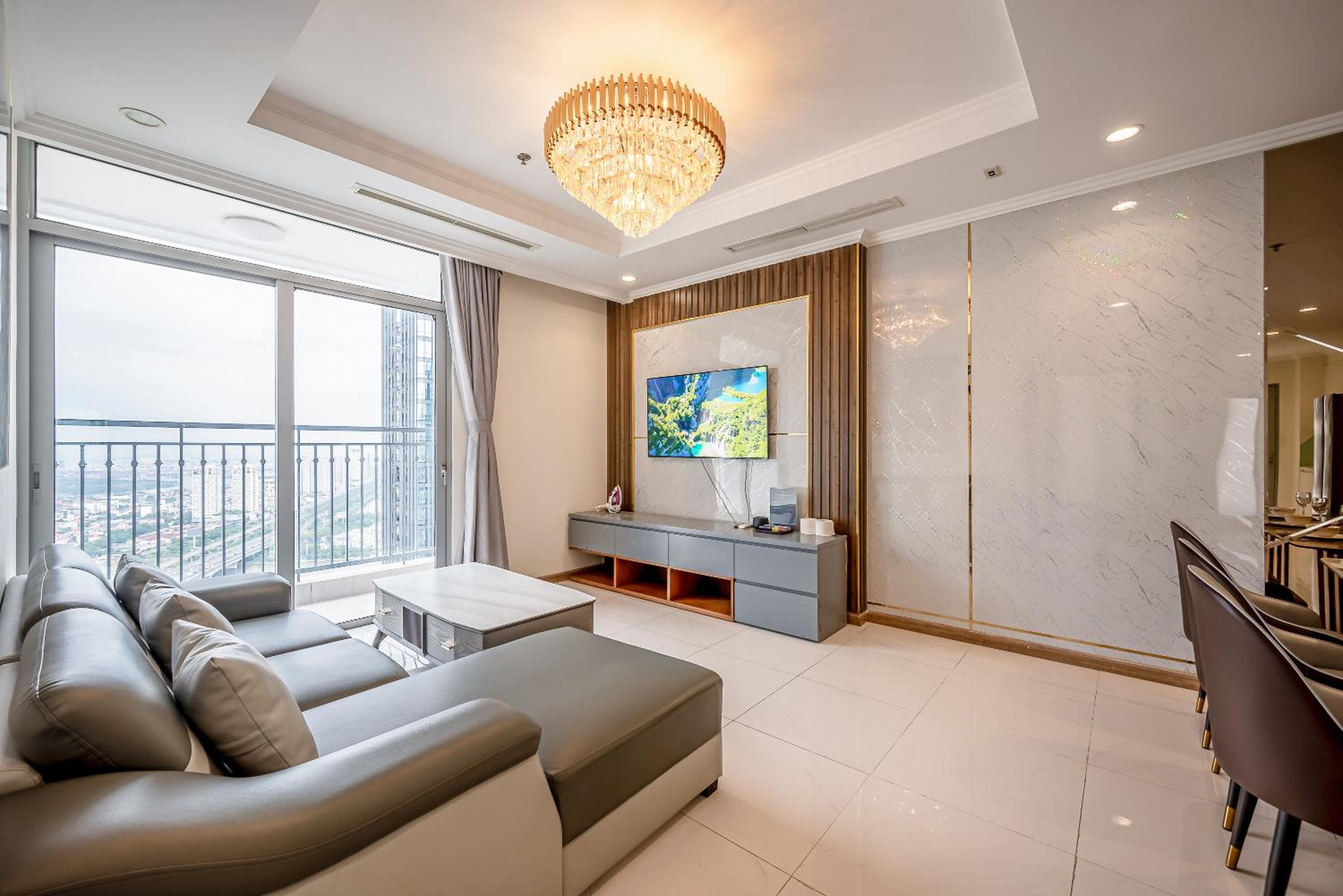 Vinhomes Luxury Art Condotel