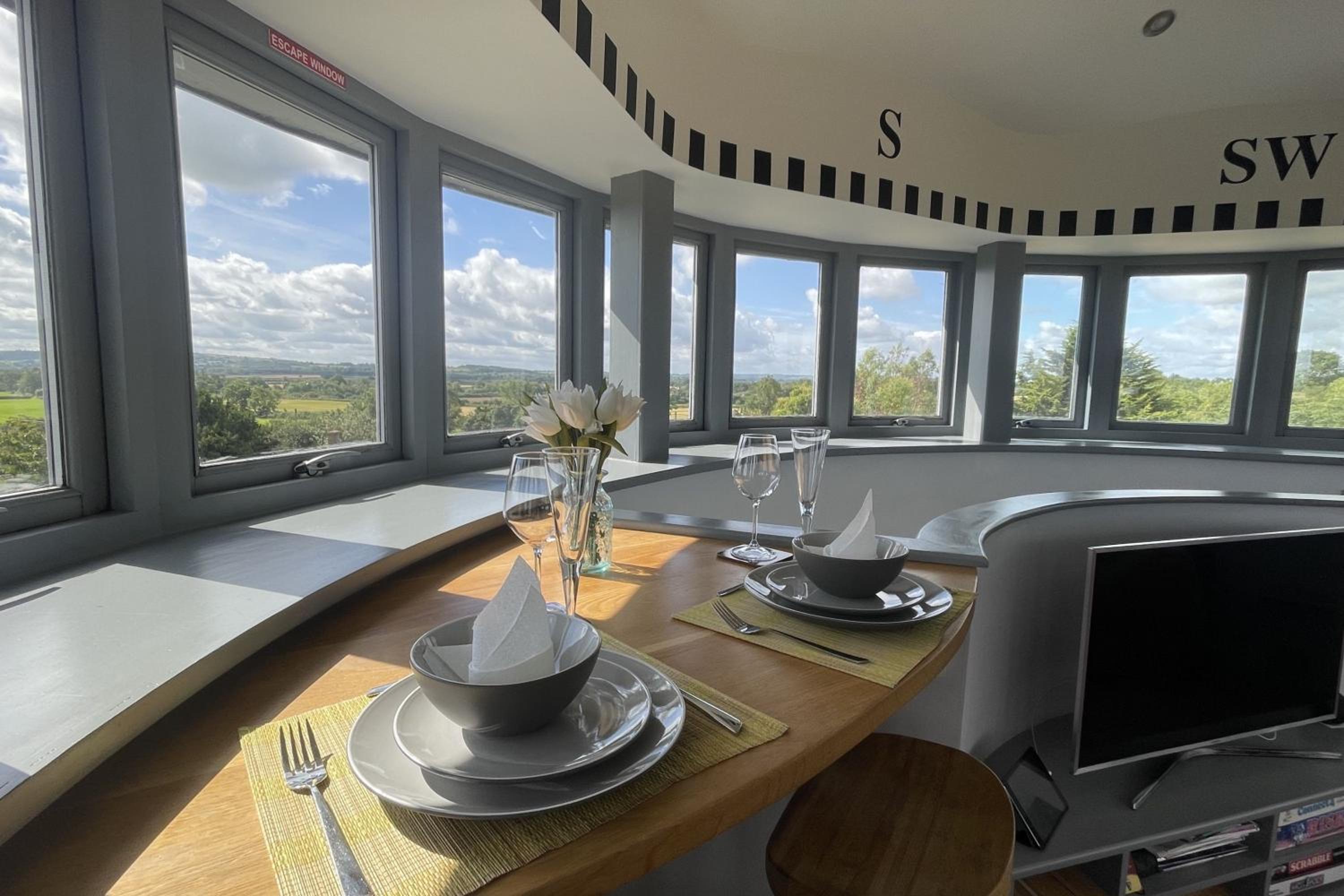 The Windmill Blackthorn Hill view 5