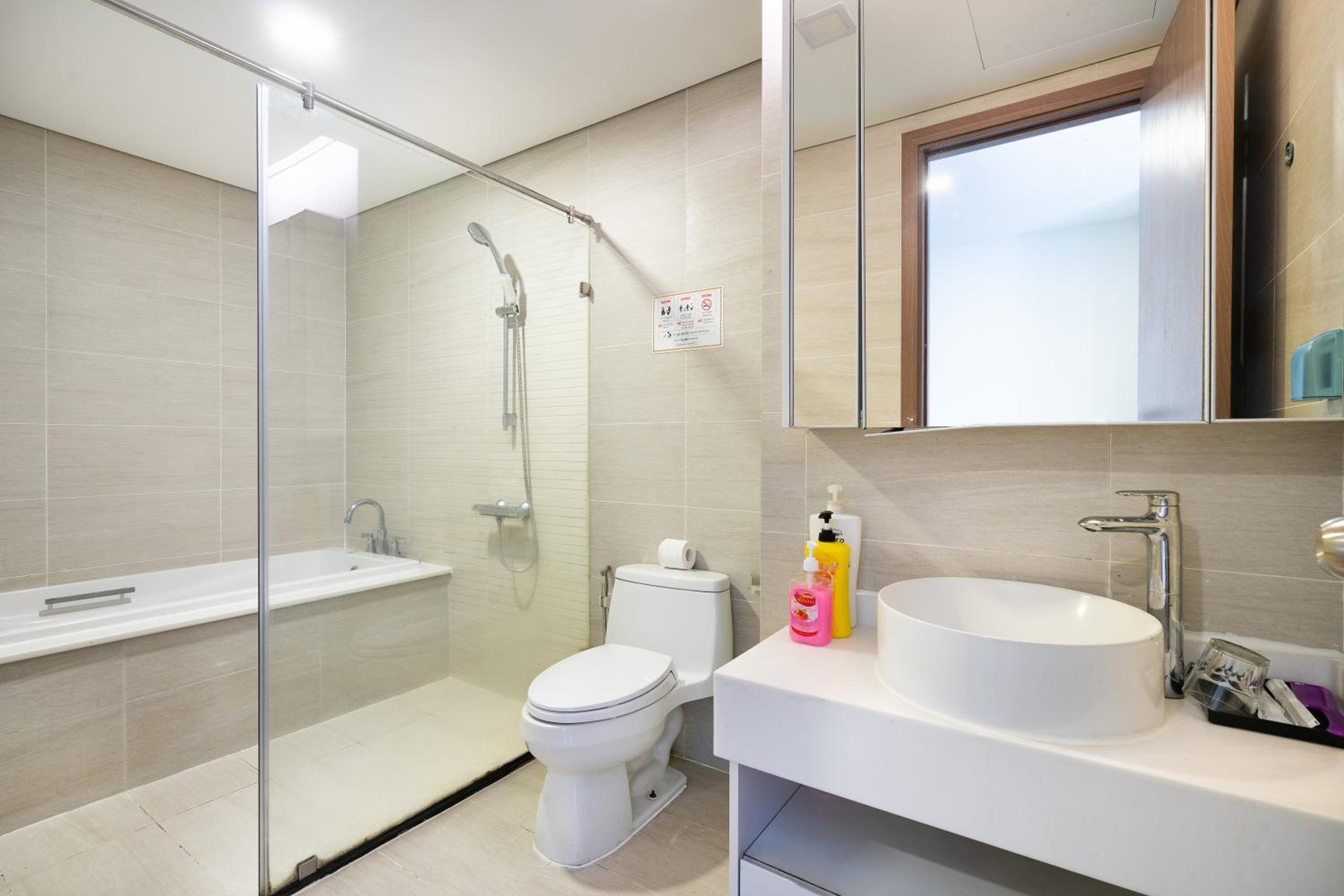 Vinhomes Luxury Art Condotel