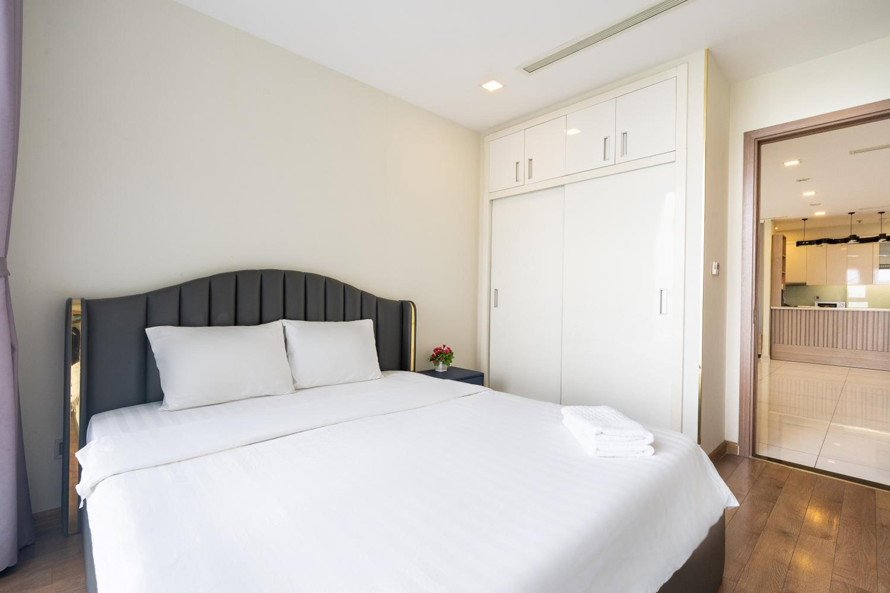 Vinhomes Luxury Art Condotel