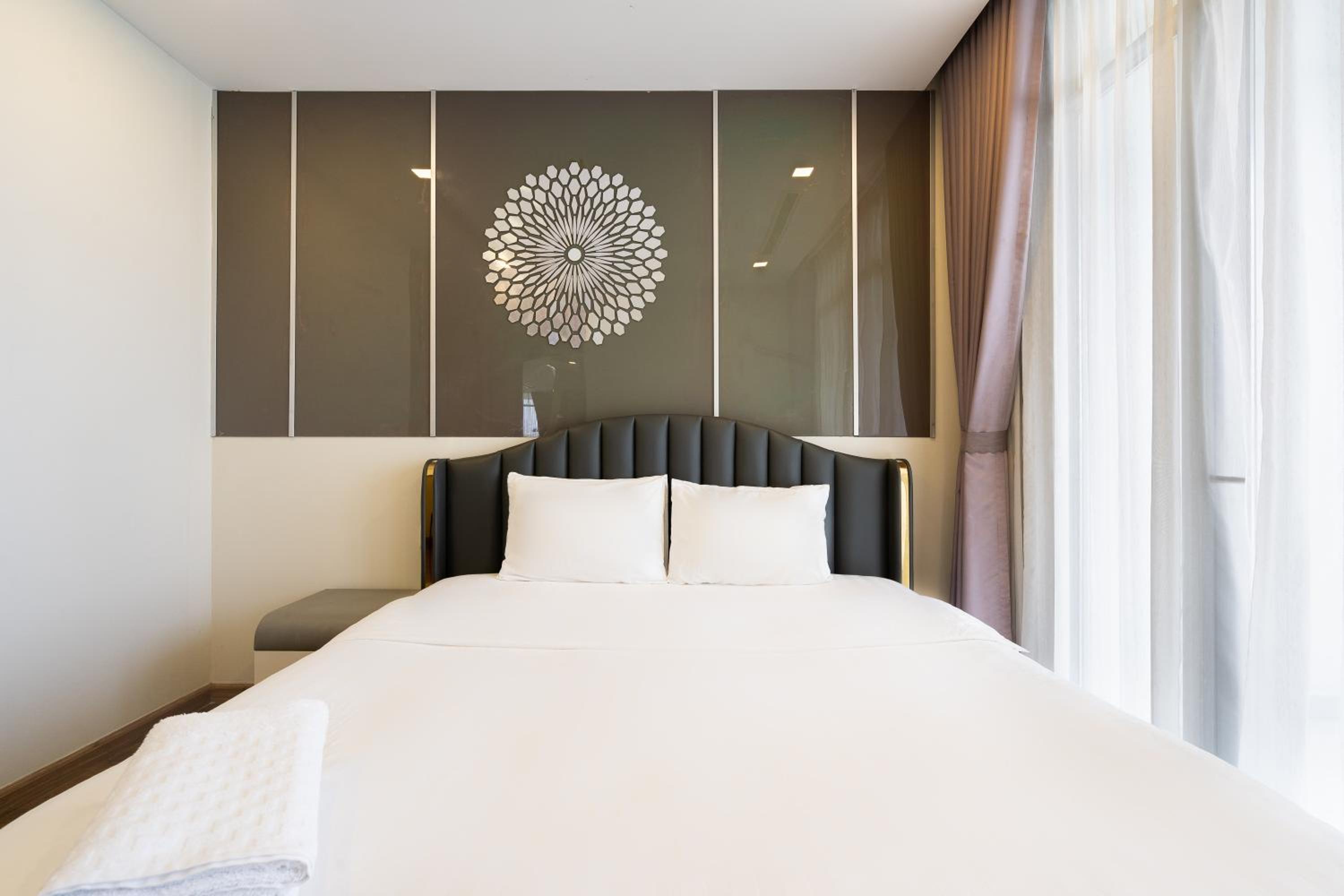 Vinhomes Luxury Art Condotel