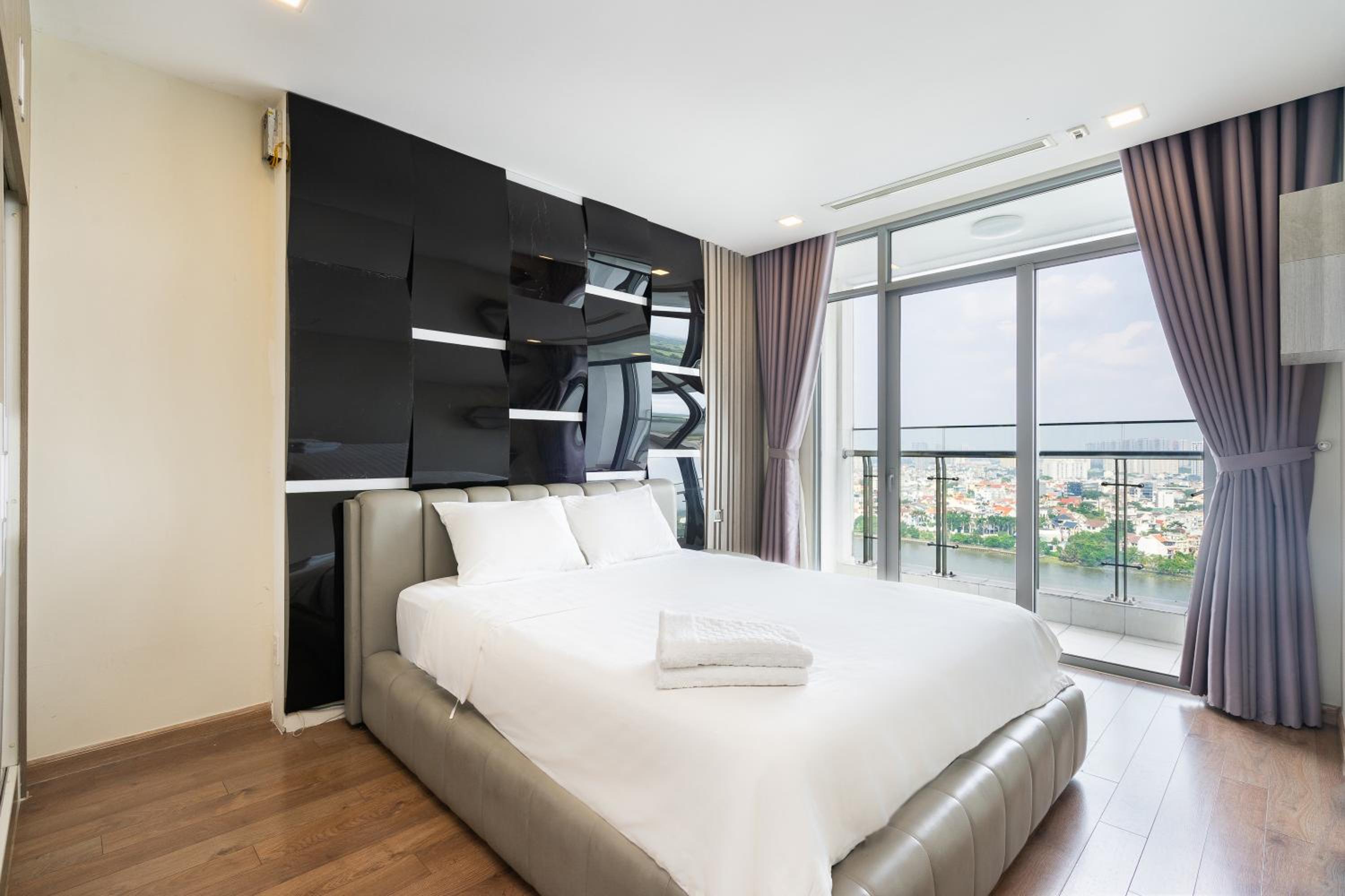 Vinhomes Luxury Art Condotel