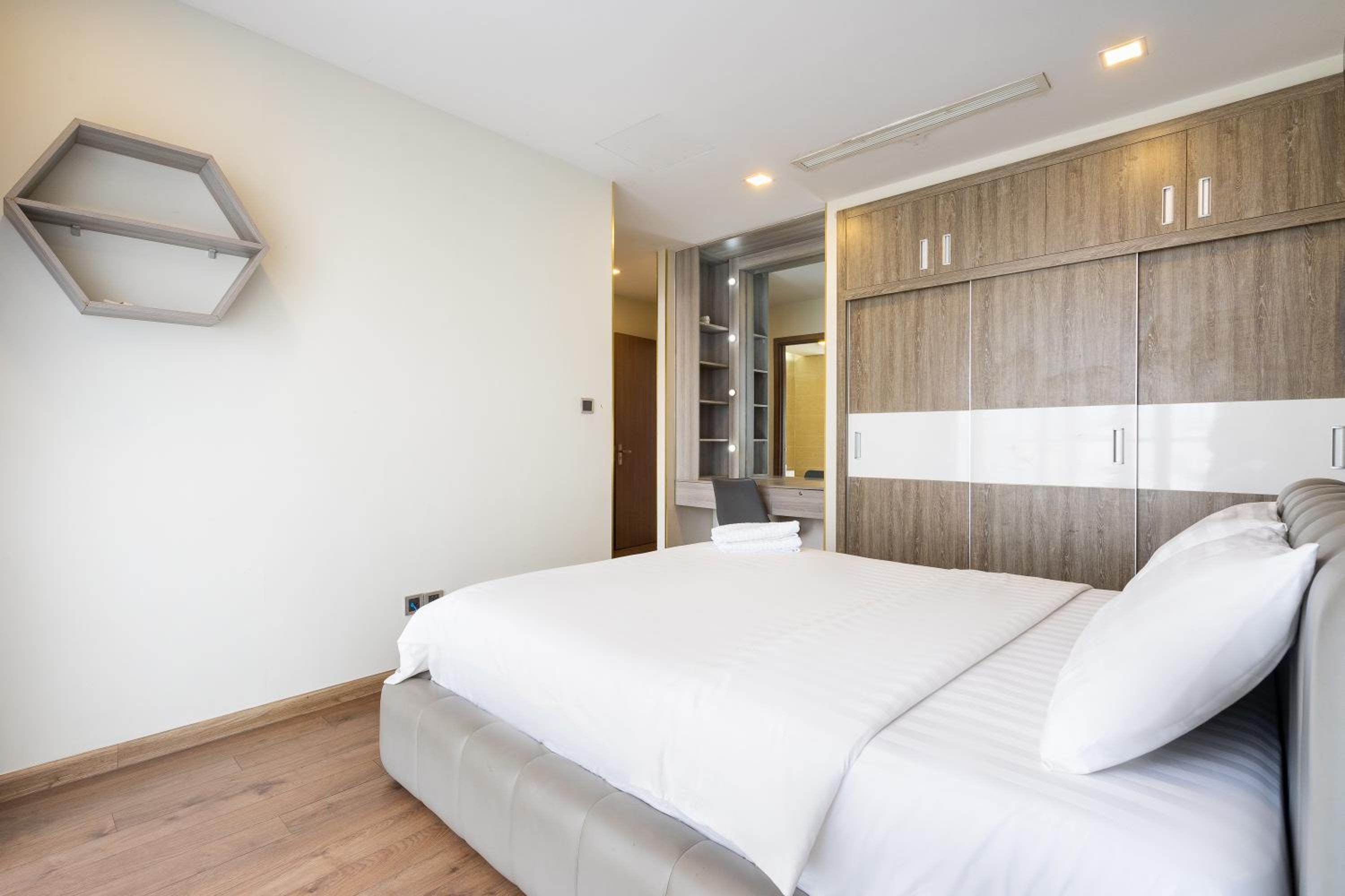 Vinhomes Luxury Art Condotel
